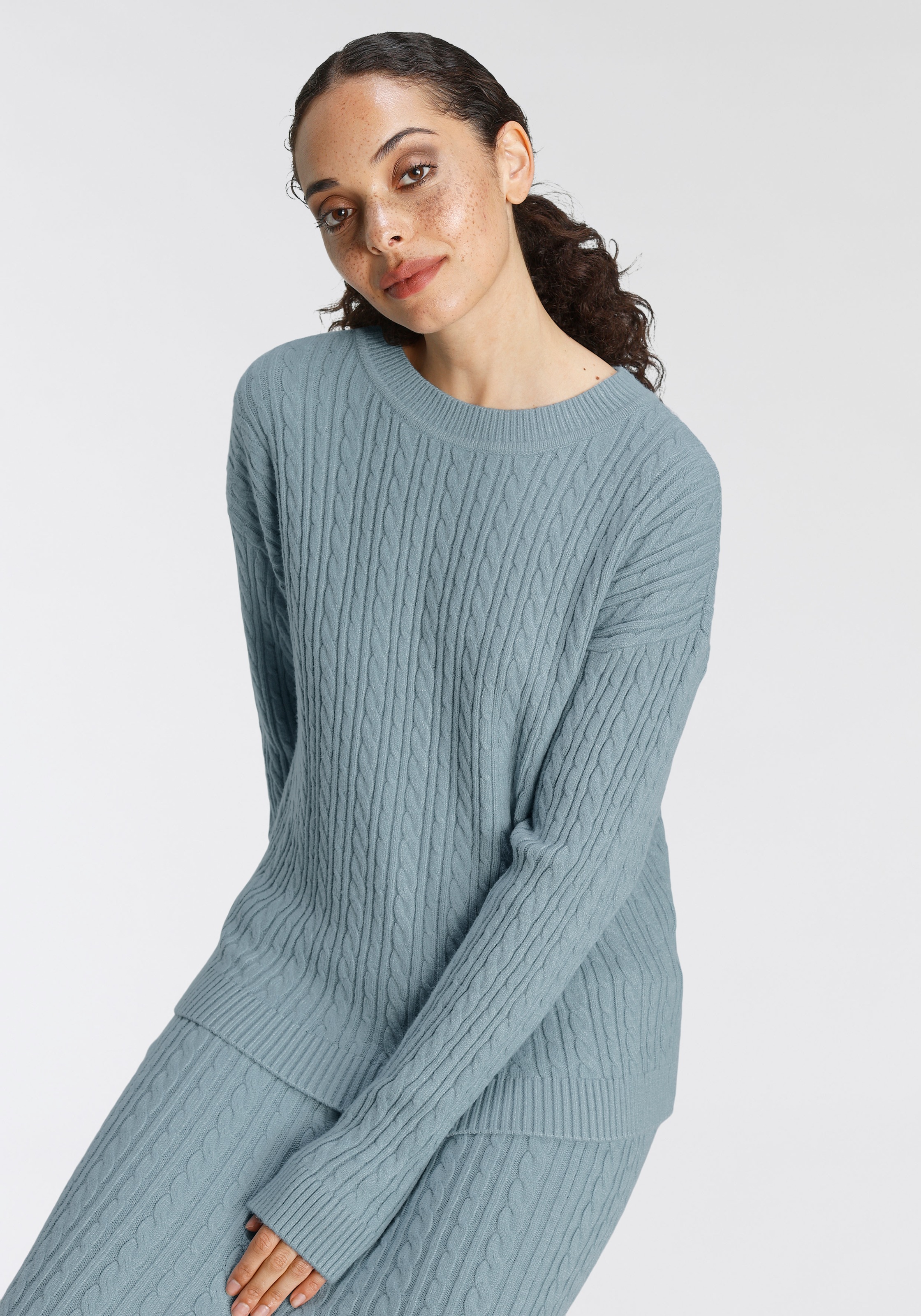 Image of Bruno Banani Rundhalspullover, aufwändiges Zopfmuster NEUE KOLLEKTION bei Ackermann Versand Schweiz