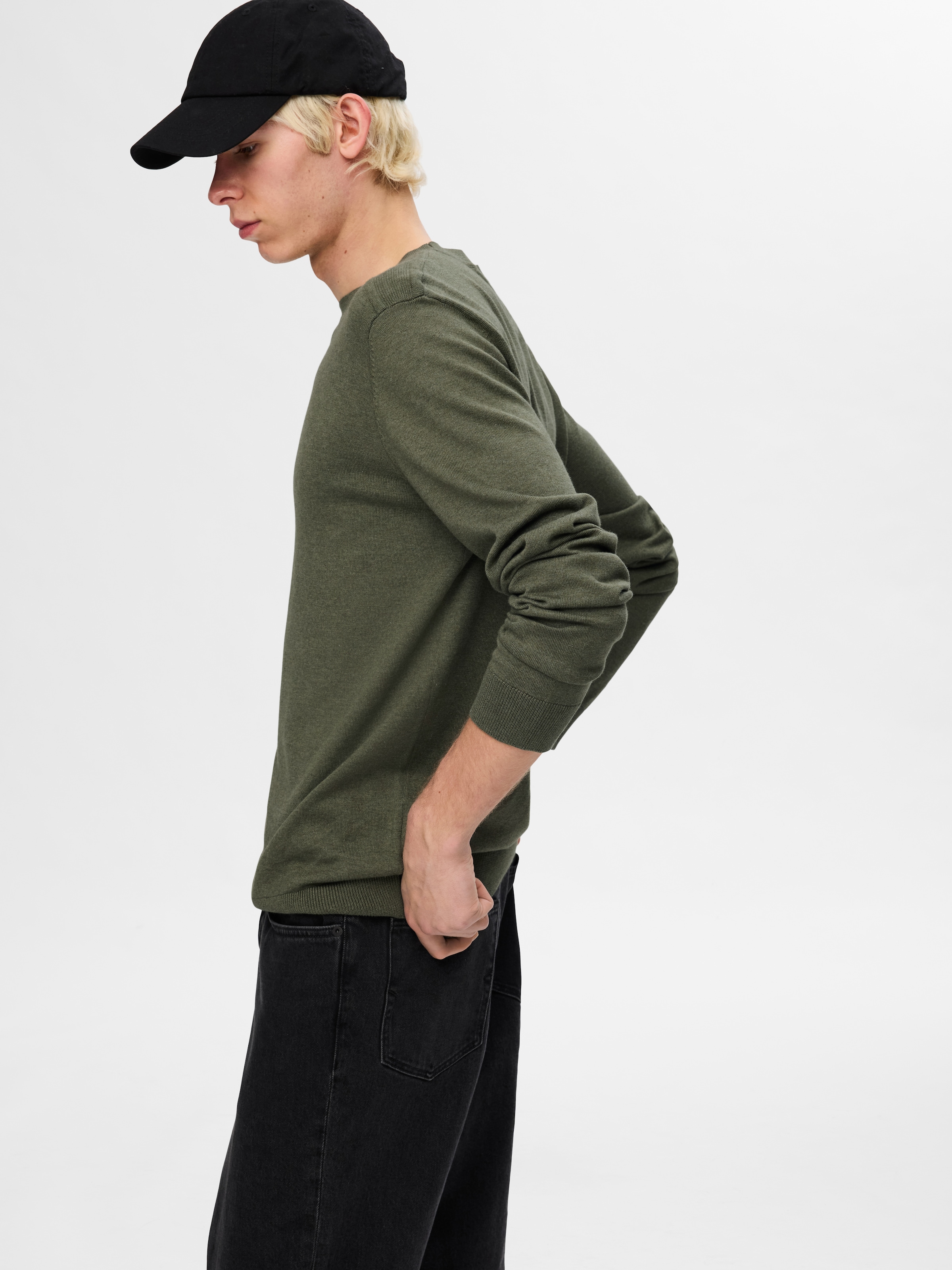SELECTED Rundhalspullover »SLHBERG CREW NECK NOOS«