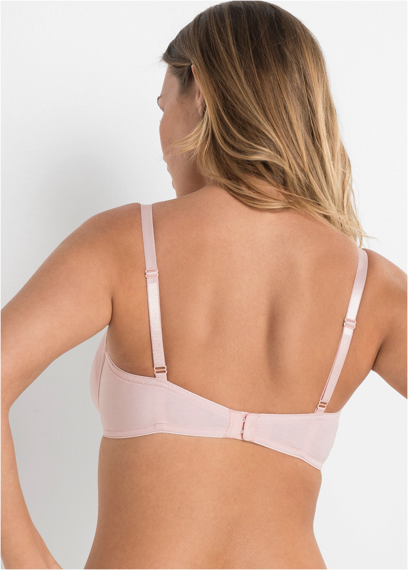 bonprix Soutien-gorge invisible »T-Shirt BH mit Bügel aus Baumwolle (3er Pack)« Packung, 3 cuis mit Bügel, nahtlos vorgeformte Cups, aus Baumwollmischung