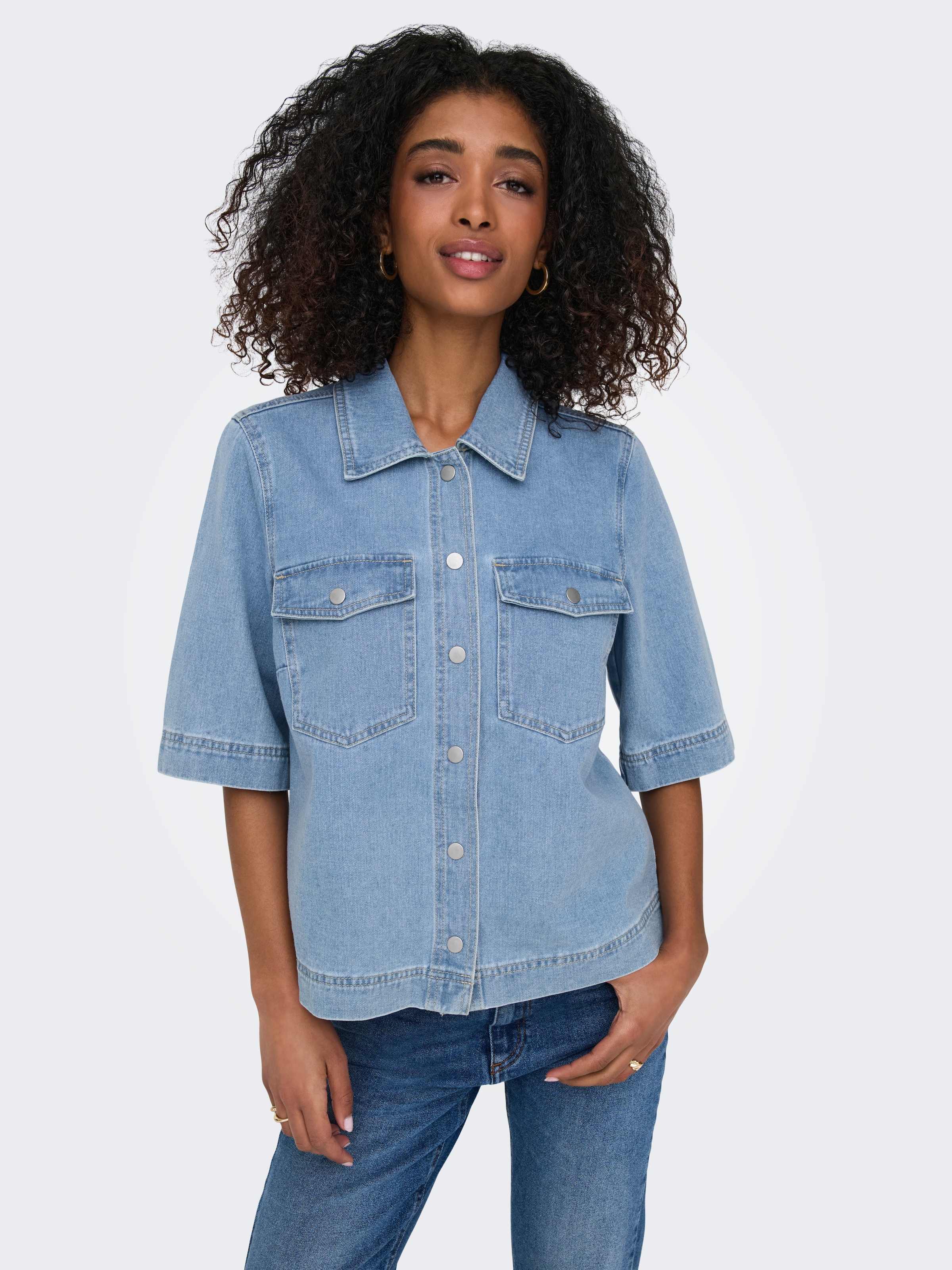 Image of ONLY Jeansbluse "ONLBELLE S/S SHIRT DNM GUA NOOS" mit Halbarm