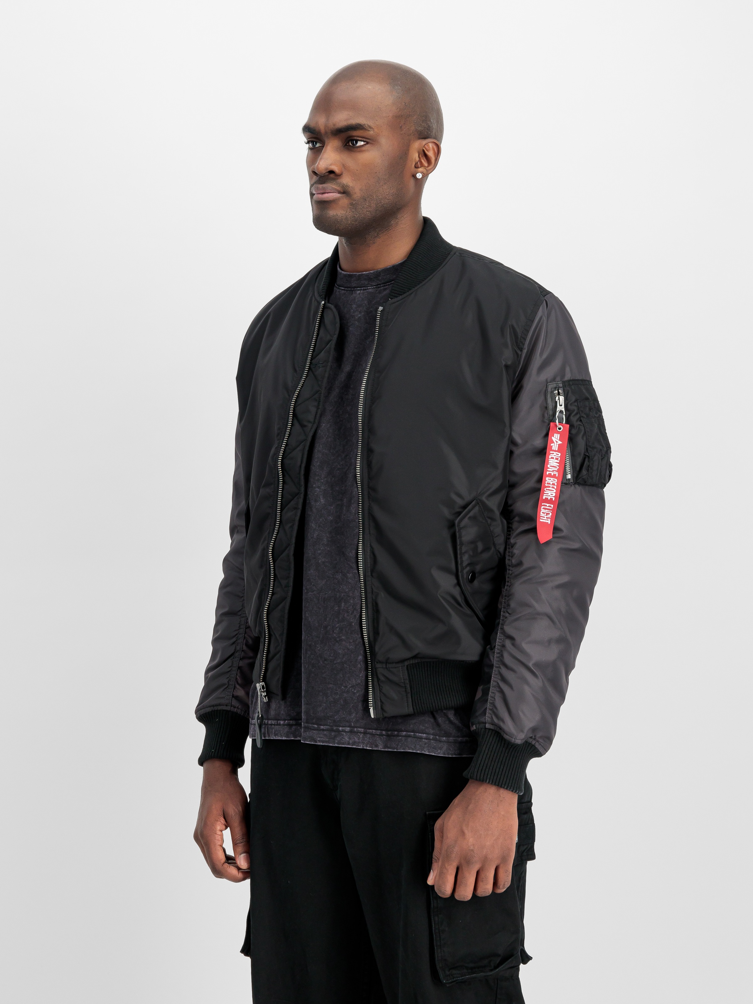Image of Alpha Industries Bomberjacke "MA-1 Camo BE"