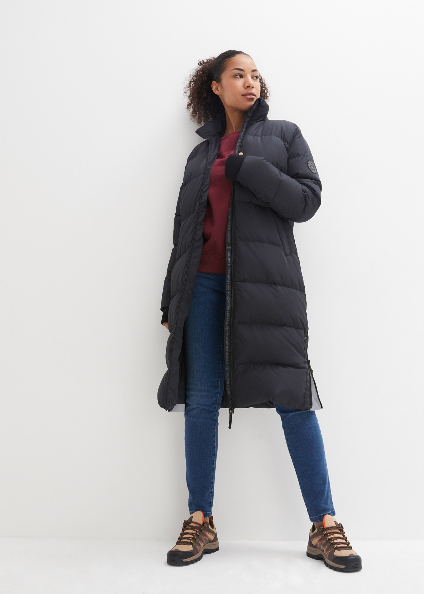 bonprix Manteau matelassé »Daunenmantel mit recycelter Daune und isolierender Wärmetechnologie« mit spezieller Wattierung, mittlere Länge bis zum Knie