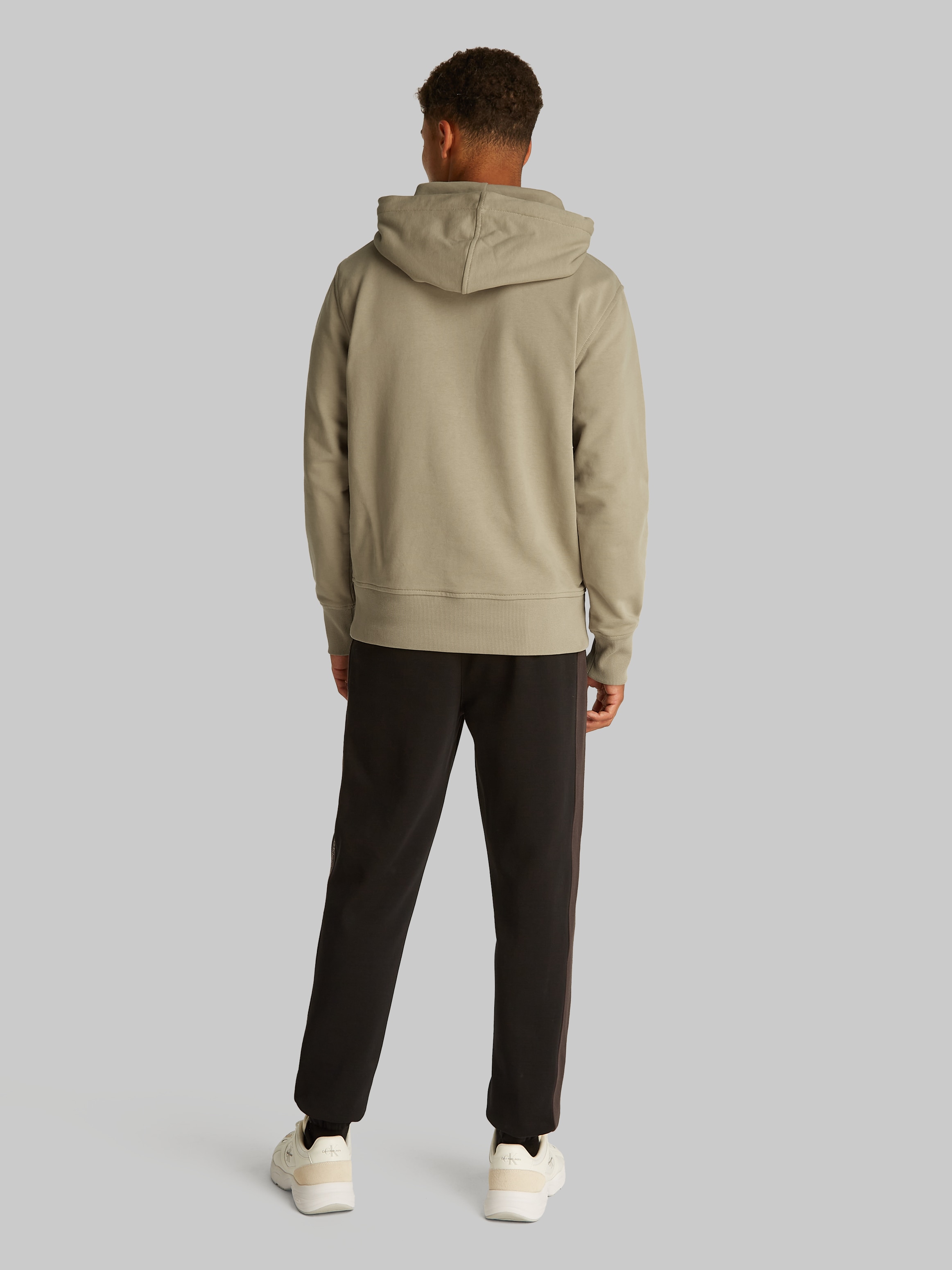 Calvin Klein Jeans Hoodie »SERIF FONT GRAPHIC HOODIE«, mit grossem Logodruck