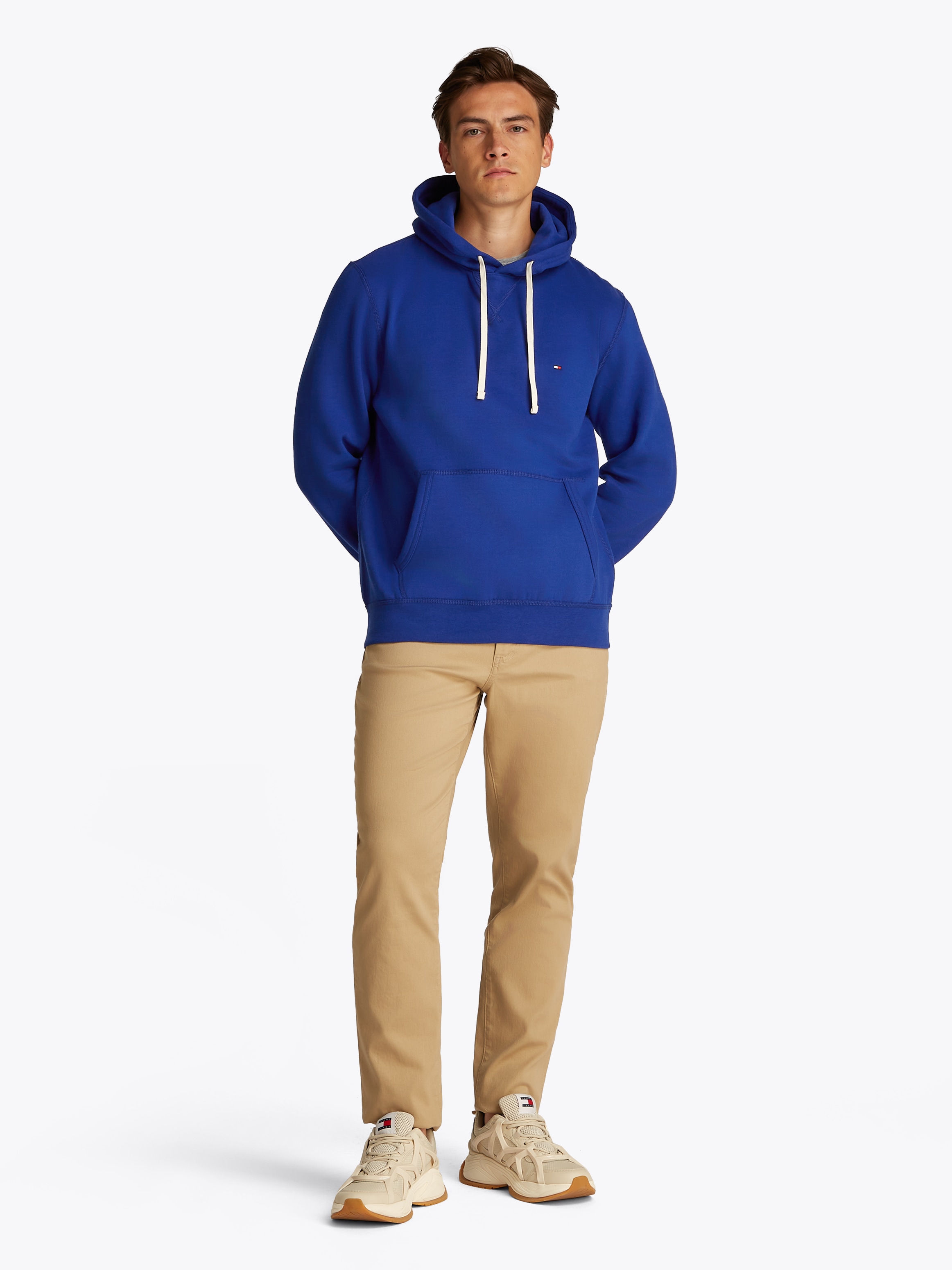 Tommy Hilfiger Hoodie »ESS SEASONAL FLEECE HOODY mit Kapuze und Kängurutasche«, unifarben, casual, regular fit, Baumwollmix, Kapuze