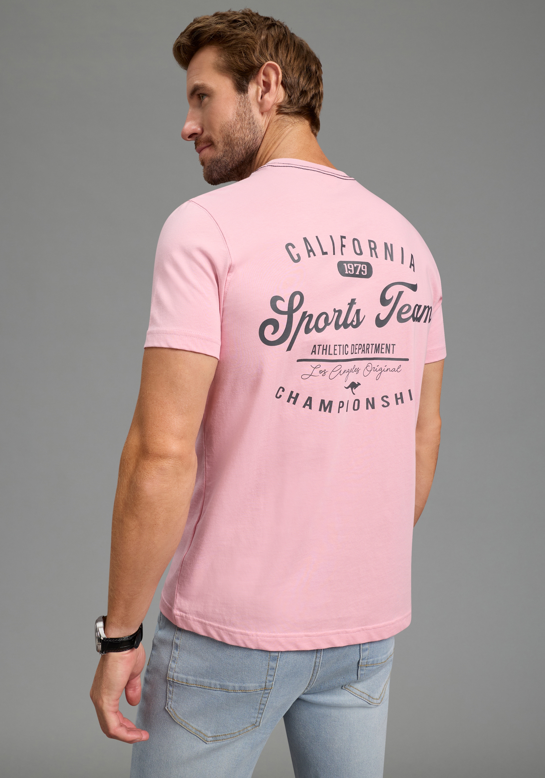 KangaROOS T-Shirt schmale Passform, Halbarmshirt, mit Rundhalsausschnitt mit Bündchen