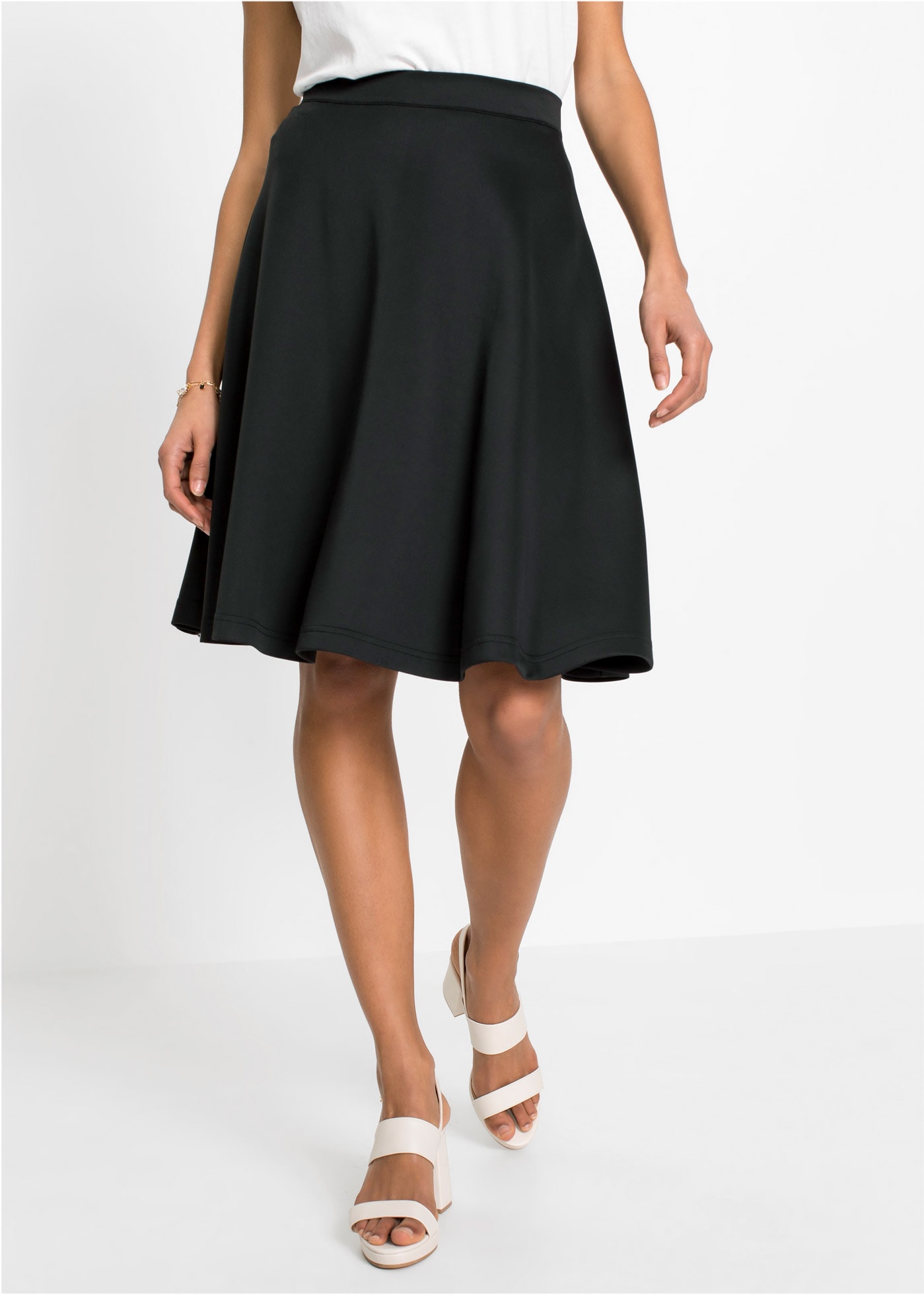 Image of bonprix Sommerrock 1 aus Polyester und Elasthan, ausgestellte Passform, eleganter Stil