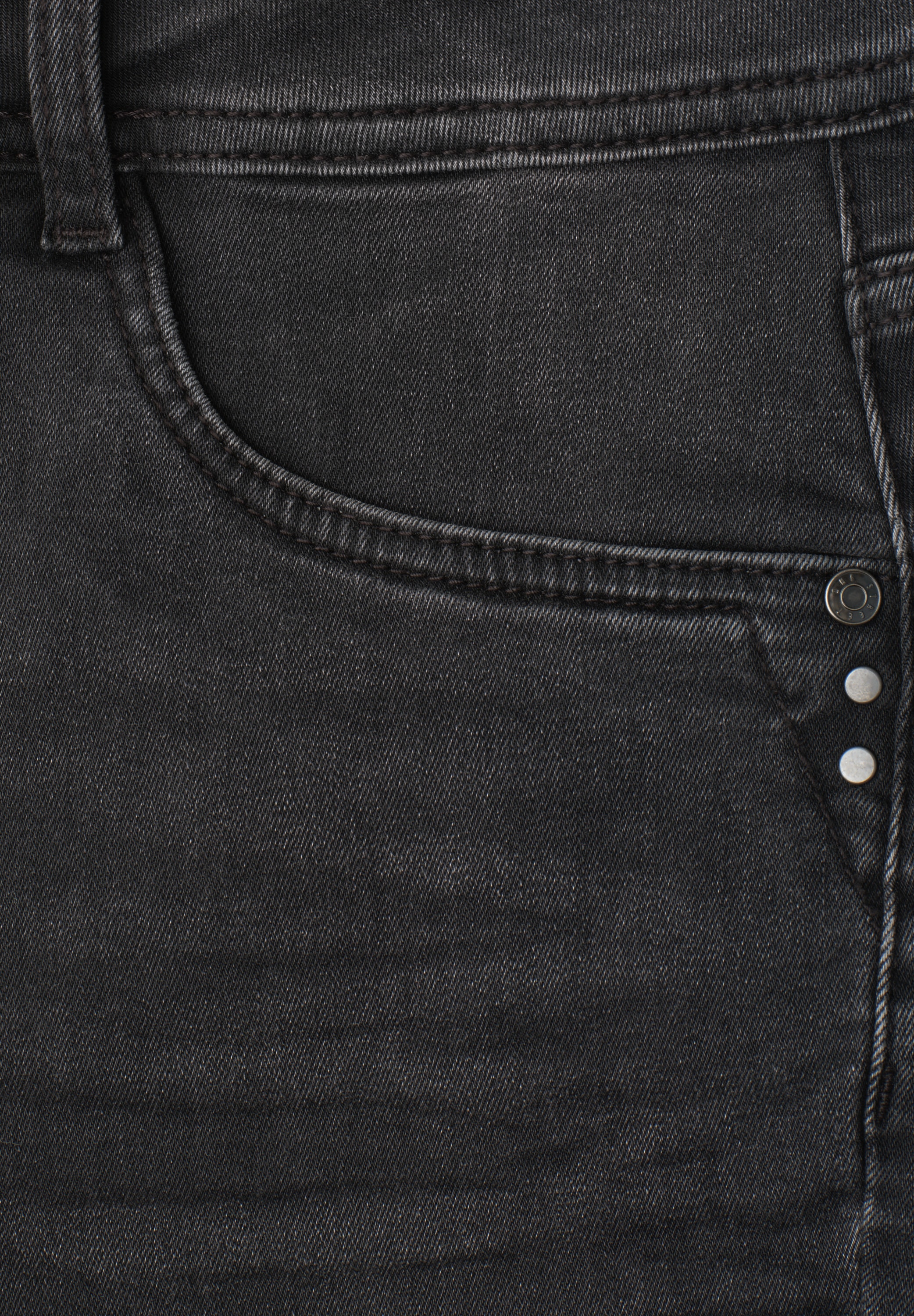 STREET ONE Jeans bootcut »Style Blaire« en coupe slim / stretch