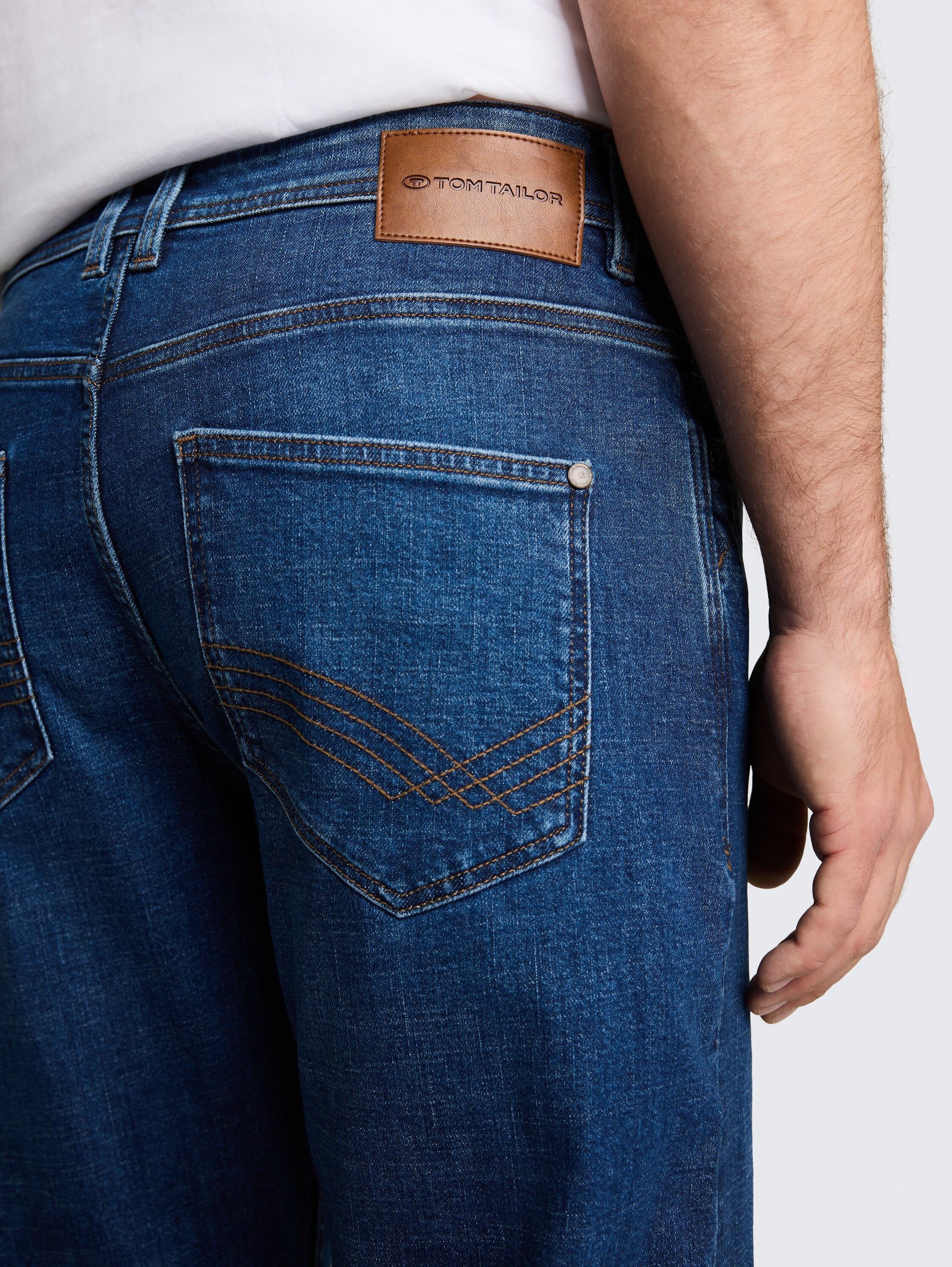 TOM TAILOR Jeans à 5 poches coupe décontractée / avec stretch