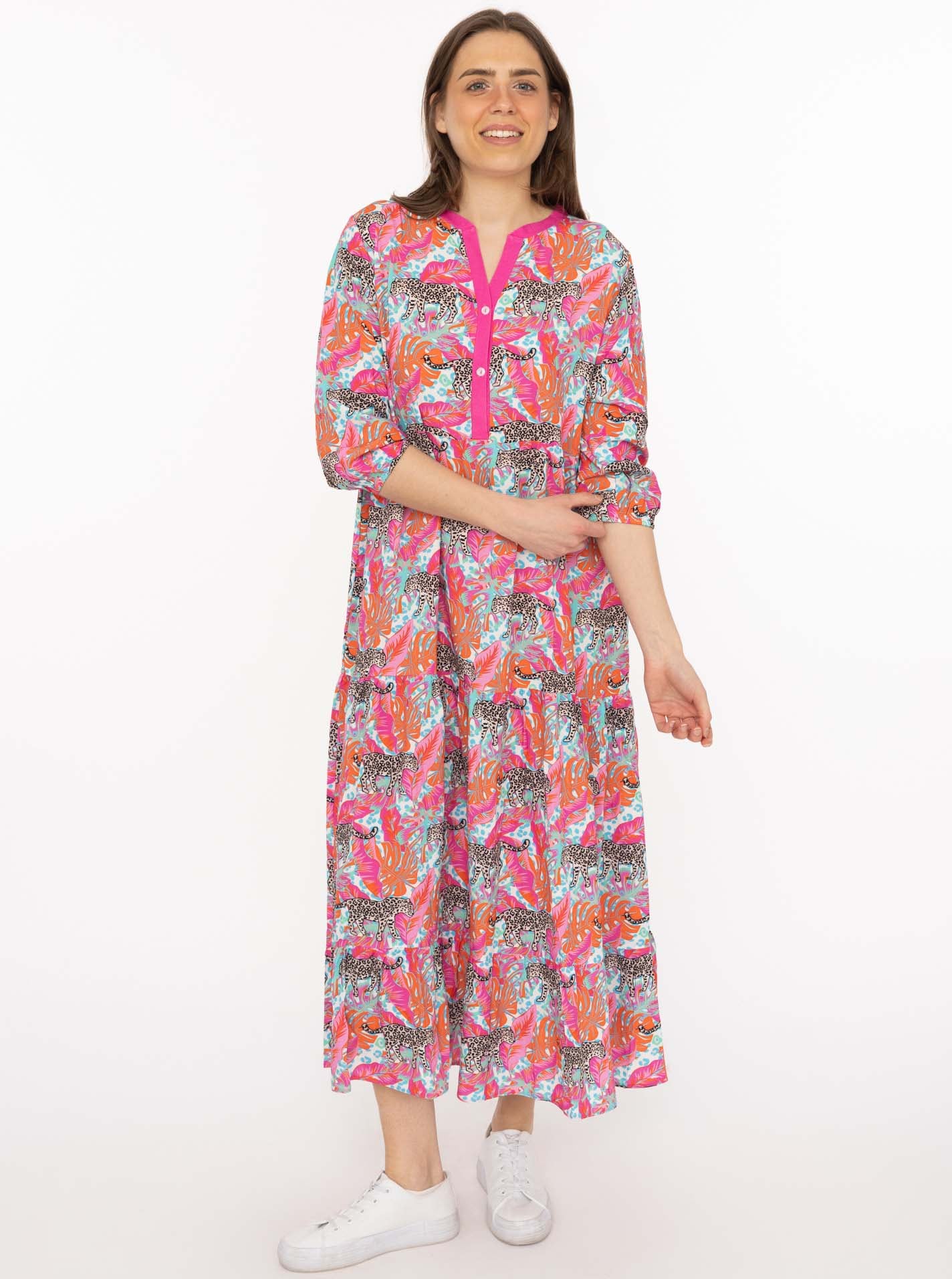 Image of Zwillingsherz Maxikleid ""Wild Jungle"" Ohne Taschen Mustermix mit Leopard, Knopfleiste und 3/4 Arm