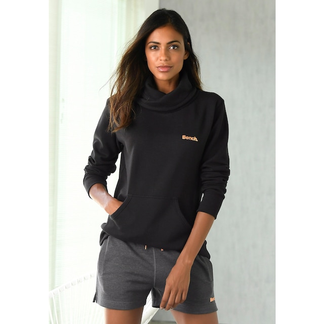 ♕ Bench. Loungewear Longsweatshirt »mit Stehkragen in Layeroptik«, und  Kängurutasche, Loungewear, Loungeanzug versandkostenfrei bestellen