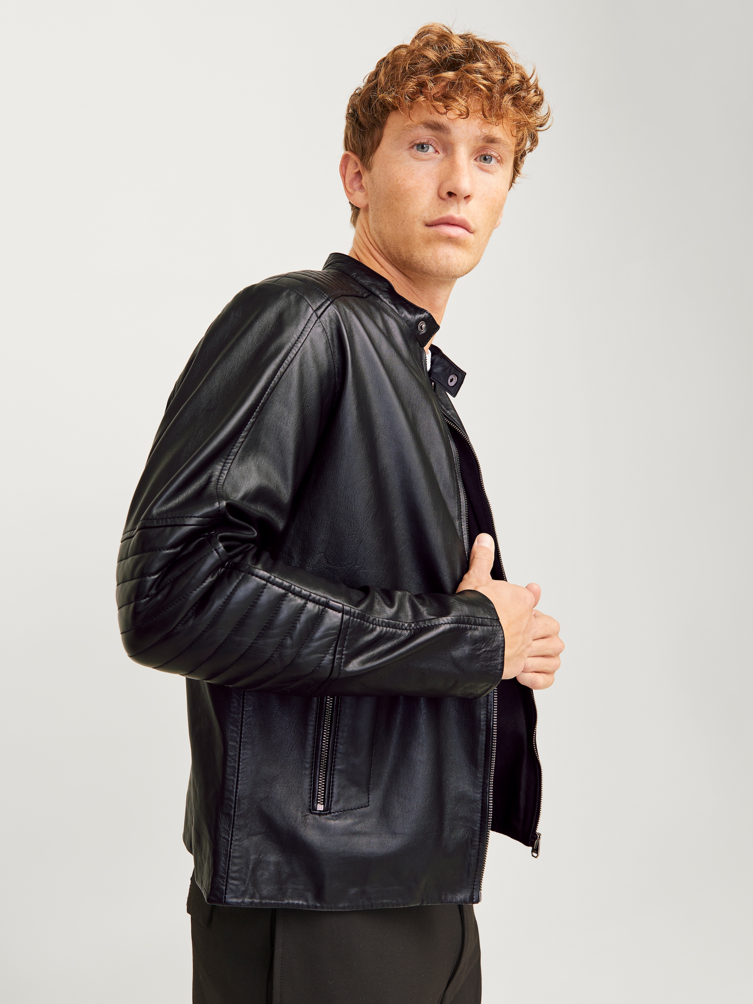 Jack & Jones Lederjacke »JJELIAM LAMB LEATHER JACKET NOOS«, ohne Kapuze, mit markanter Schultersteppung