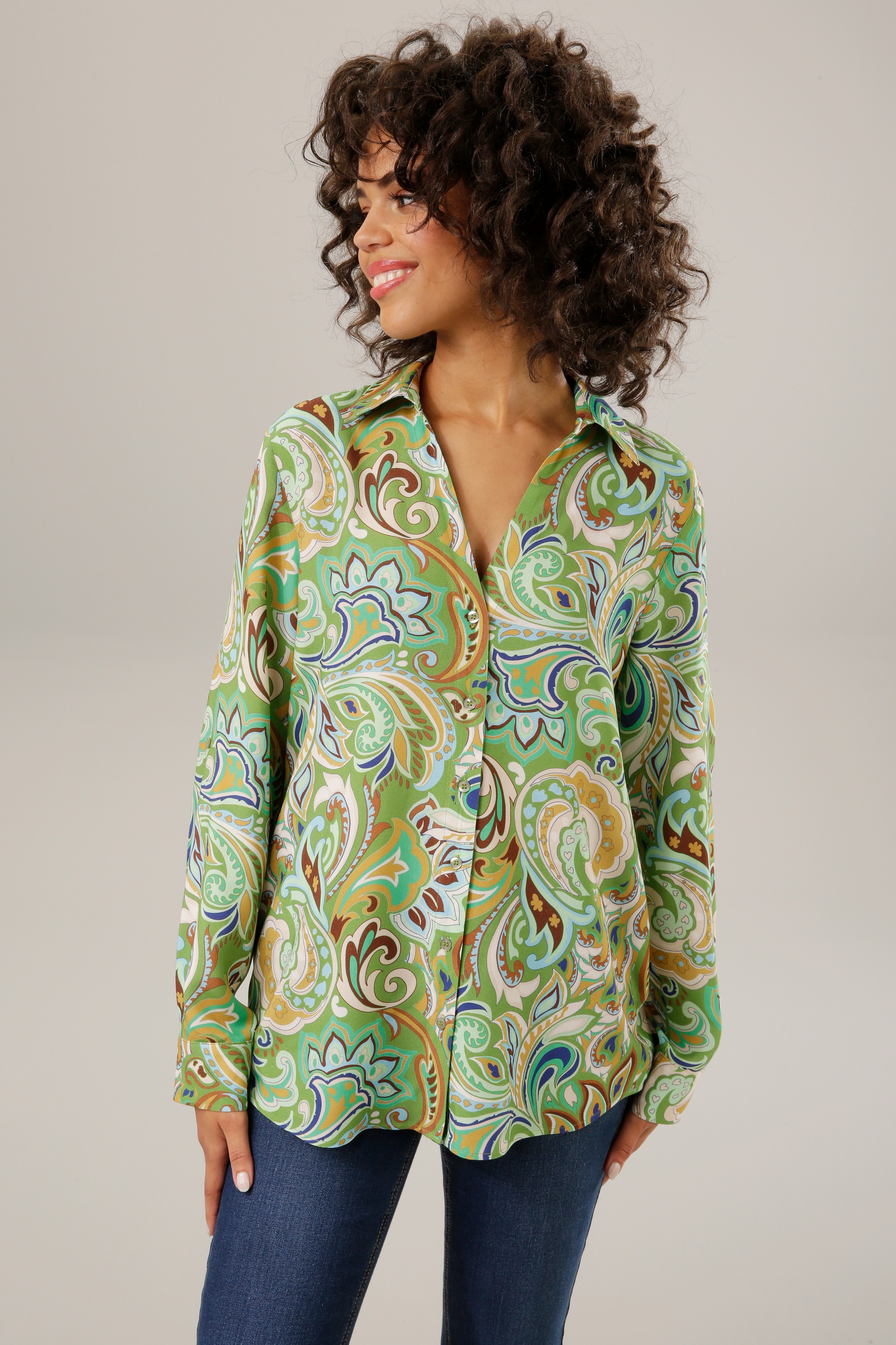 Aniston CASUAL Hemdbluse, graphische Paisley-Muster - jedes Teil ein Unikat  Découvrir sur