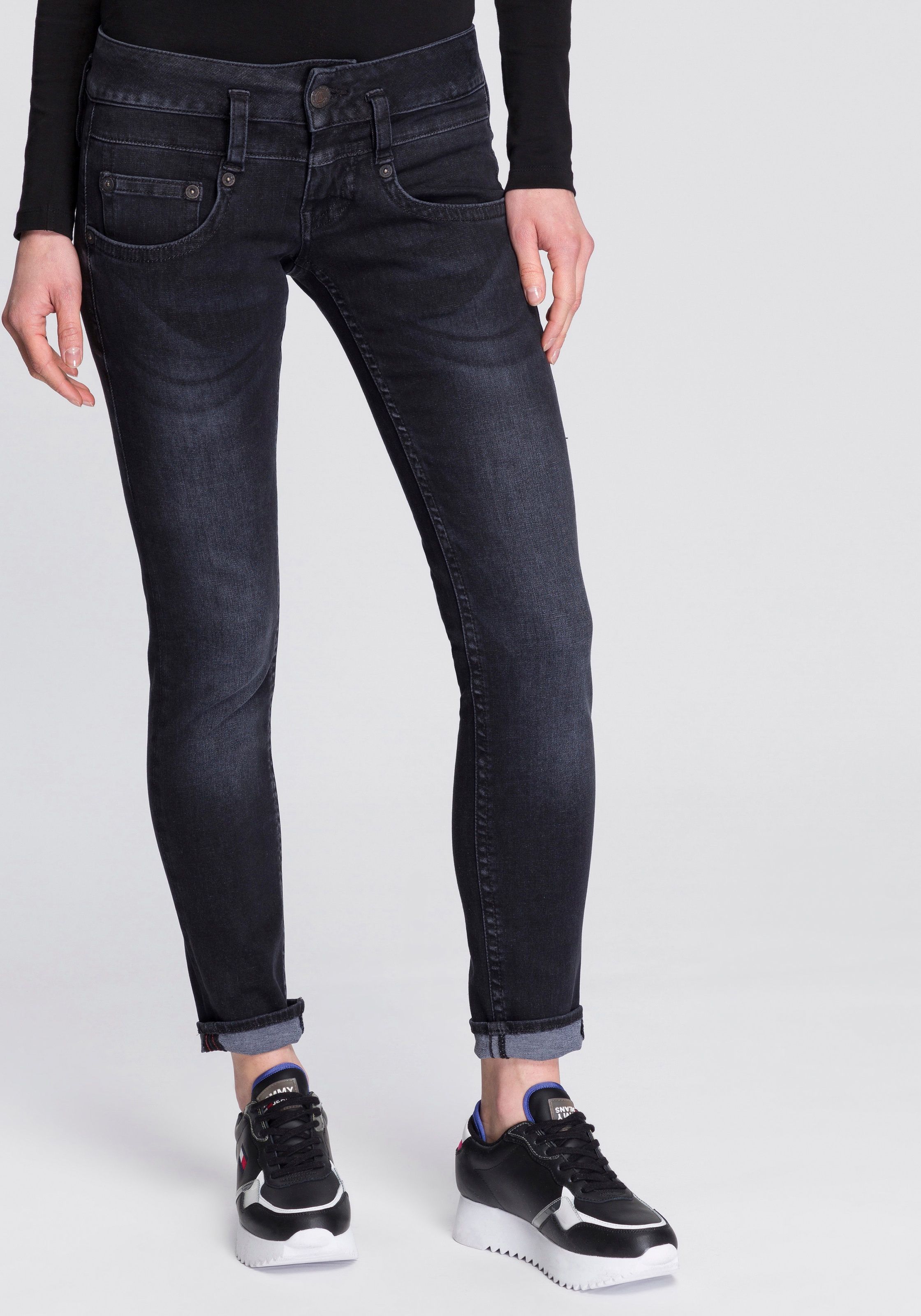 Technology dank auf SLIM New »PITCH Herrlicher REUSED«, ISKO versandkostenfrei umweltfreundlich der Slim-fit-Jeans
