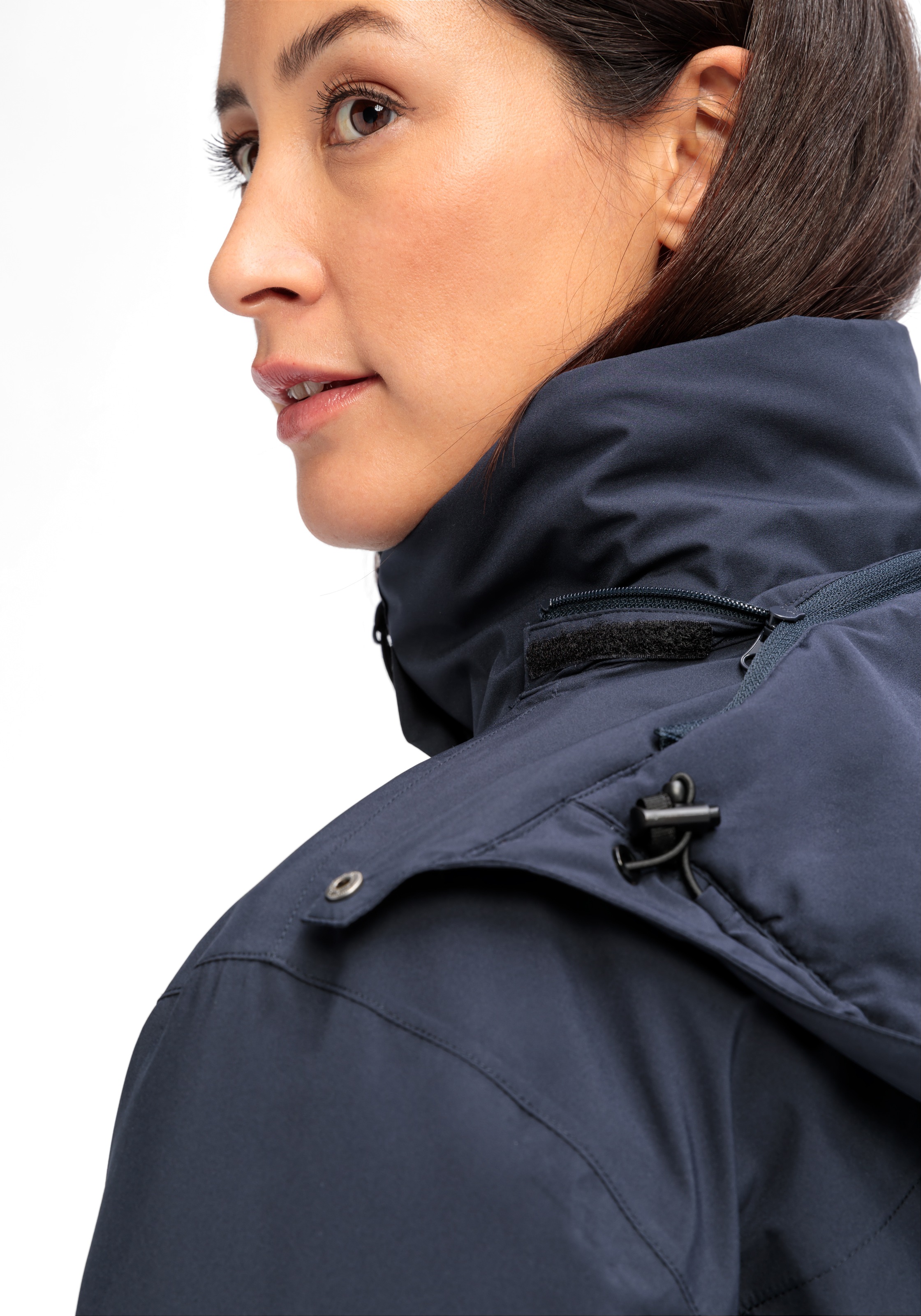 Maier Sports Funktionsmantel »Metor Coat W« Damen Mantel, Outdoormantel wind/wasserdicht, 4 geräumige Taschen