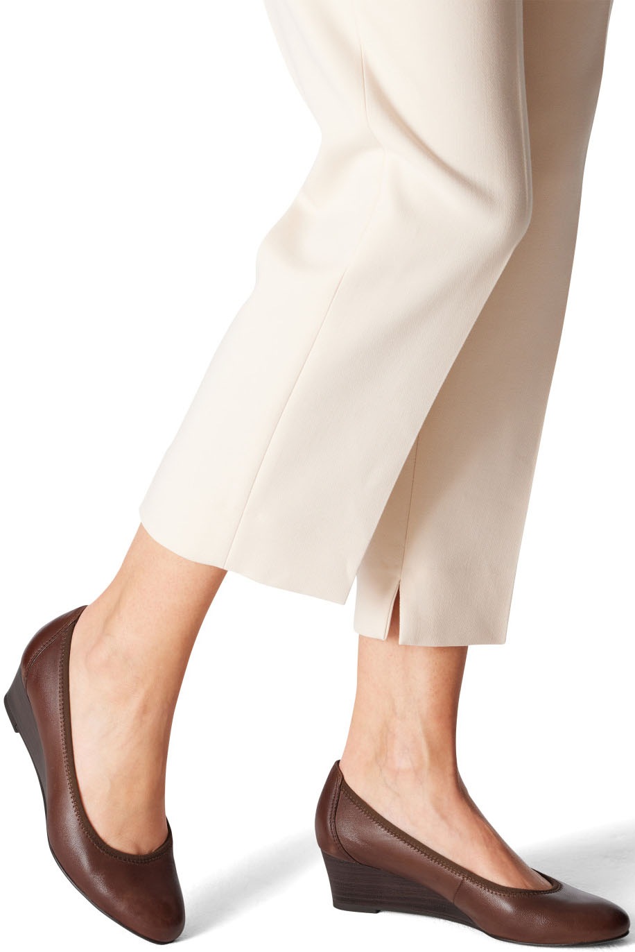 Tamaris Pumps, Keilabsatz, Halbschuh, Schlupfschuh mit komfortablem Elastikeinfass