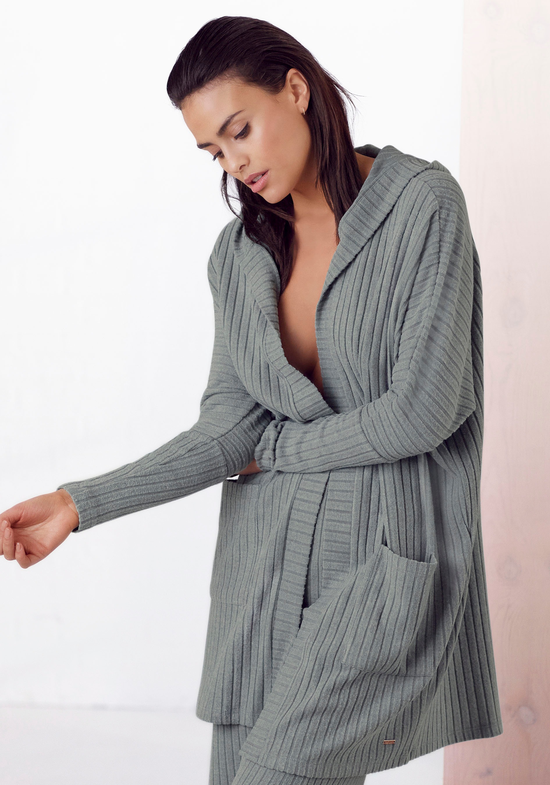 Image of s.Oliver Longstrickjacke, aus nachhaltigem Rippstrick bei Ackermann Versand Schweiz