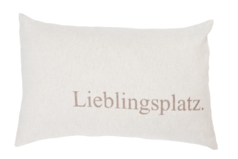 Image of DAVID FUSSENEGGER Kissenhülle, (1 St.), mit Schriftzug "Lieblingsplatz" - Made in Austria bei Ackermann Versand Schweiz