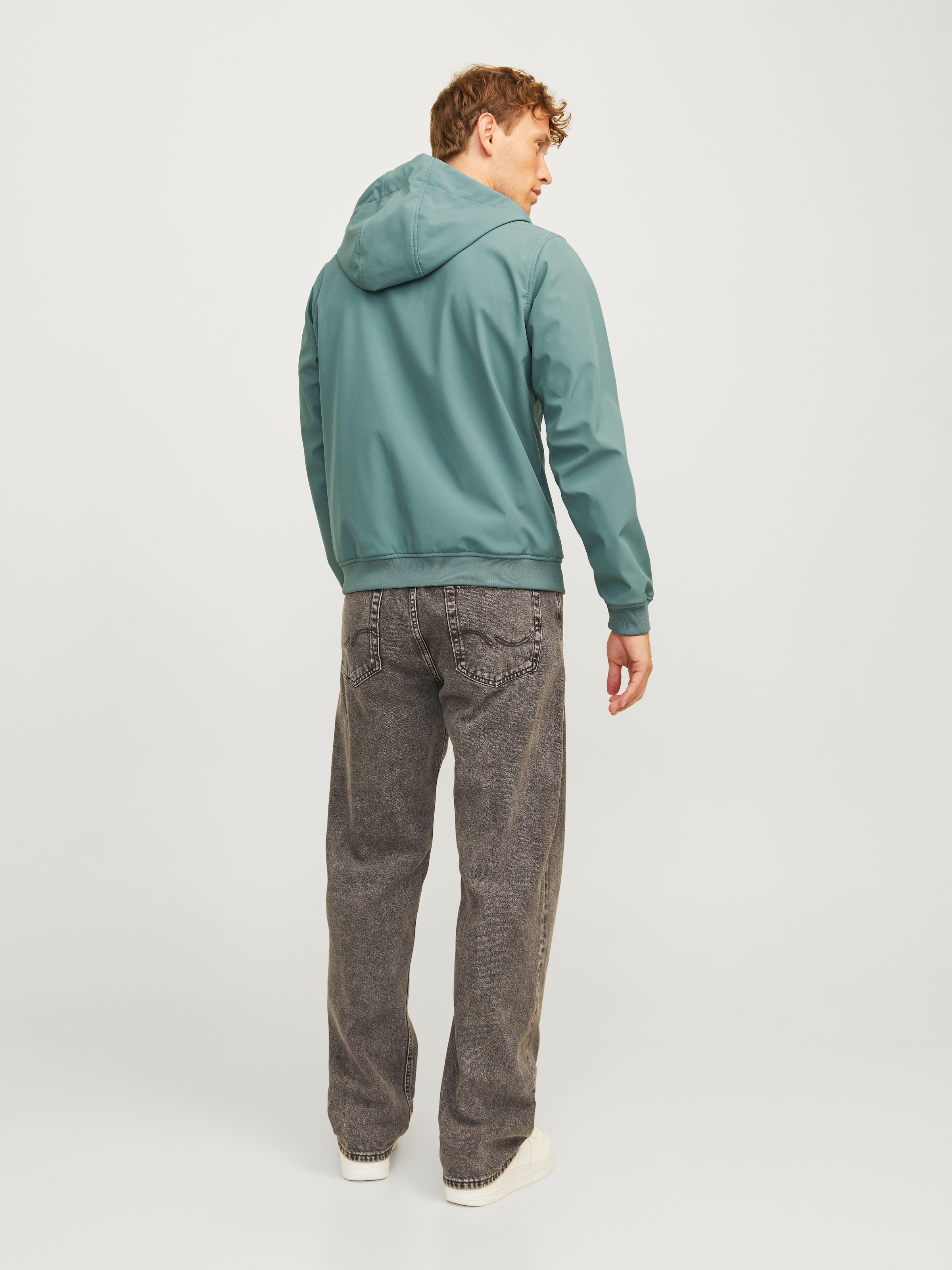Jack & Jones Softshelljacke »JJEBASIC SOFTSHELL HOOD NOOS«, mit Kapuze