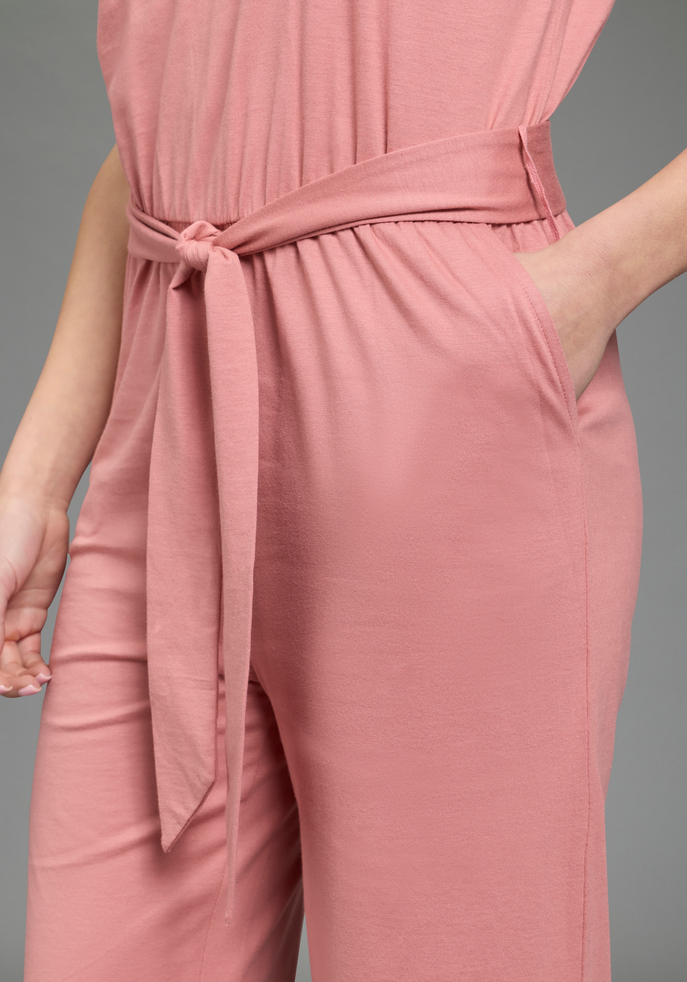 Laura Scott Jumpsuit für entspannte Casual- und Sommermode, Halbarm-Design
