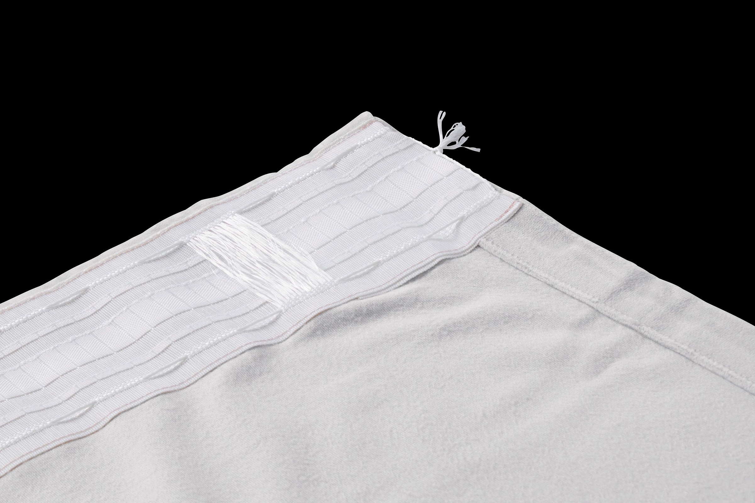 Leonique Vorhang »Velvet-Leonique« Multifunktionsband 1 Stk. tlg. Samt, mit Raffhalter, einfarbig, monochrom, edel, verschiedene Grössen