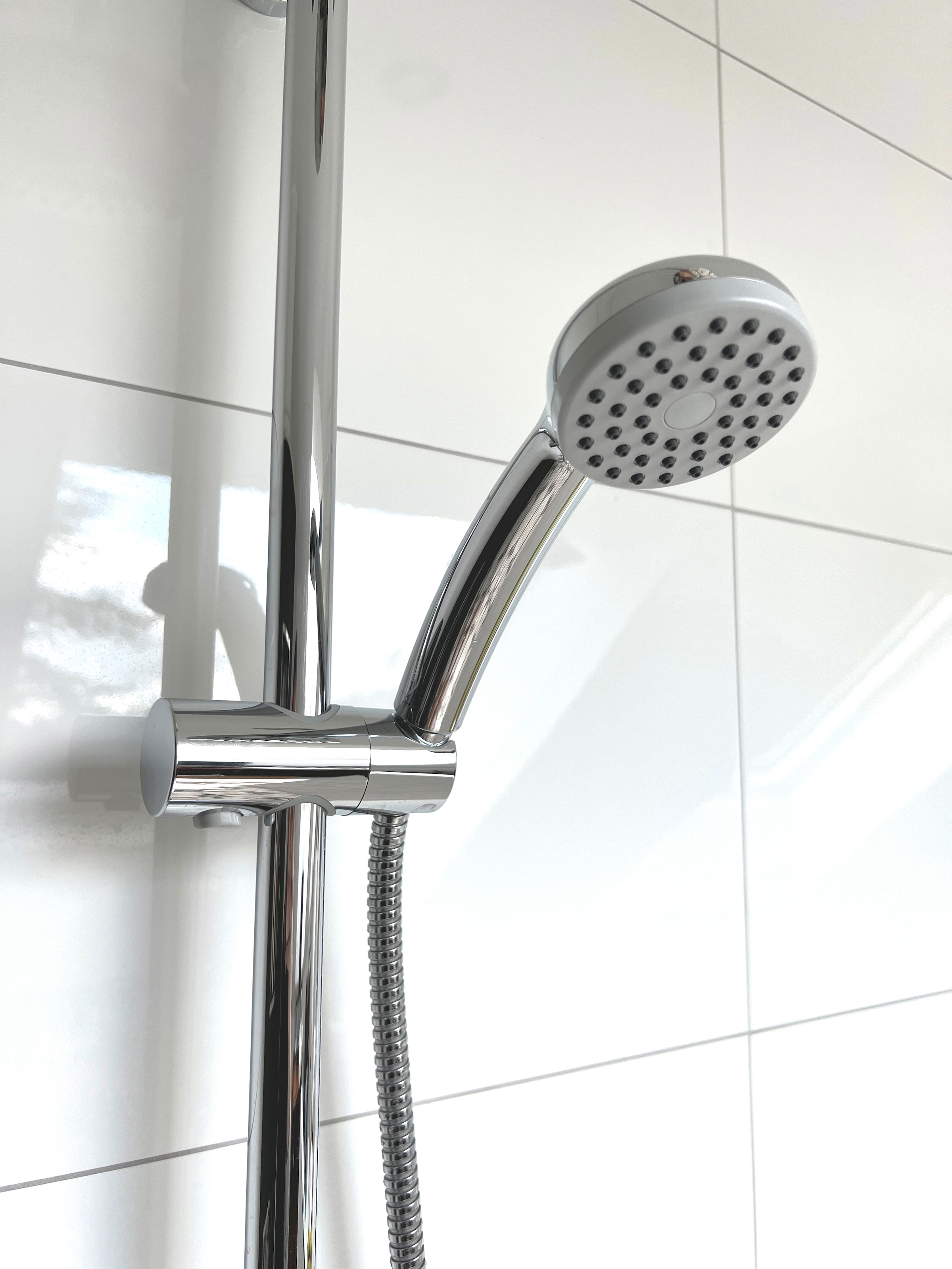 ADOB Handbrause »Design Lago N« 1 Stk. tlg. 1-strahlige, robust, ideal für Hotel, Krankenhaus, zu Hause