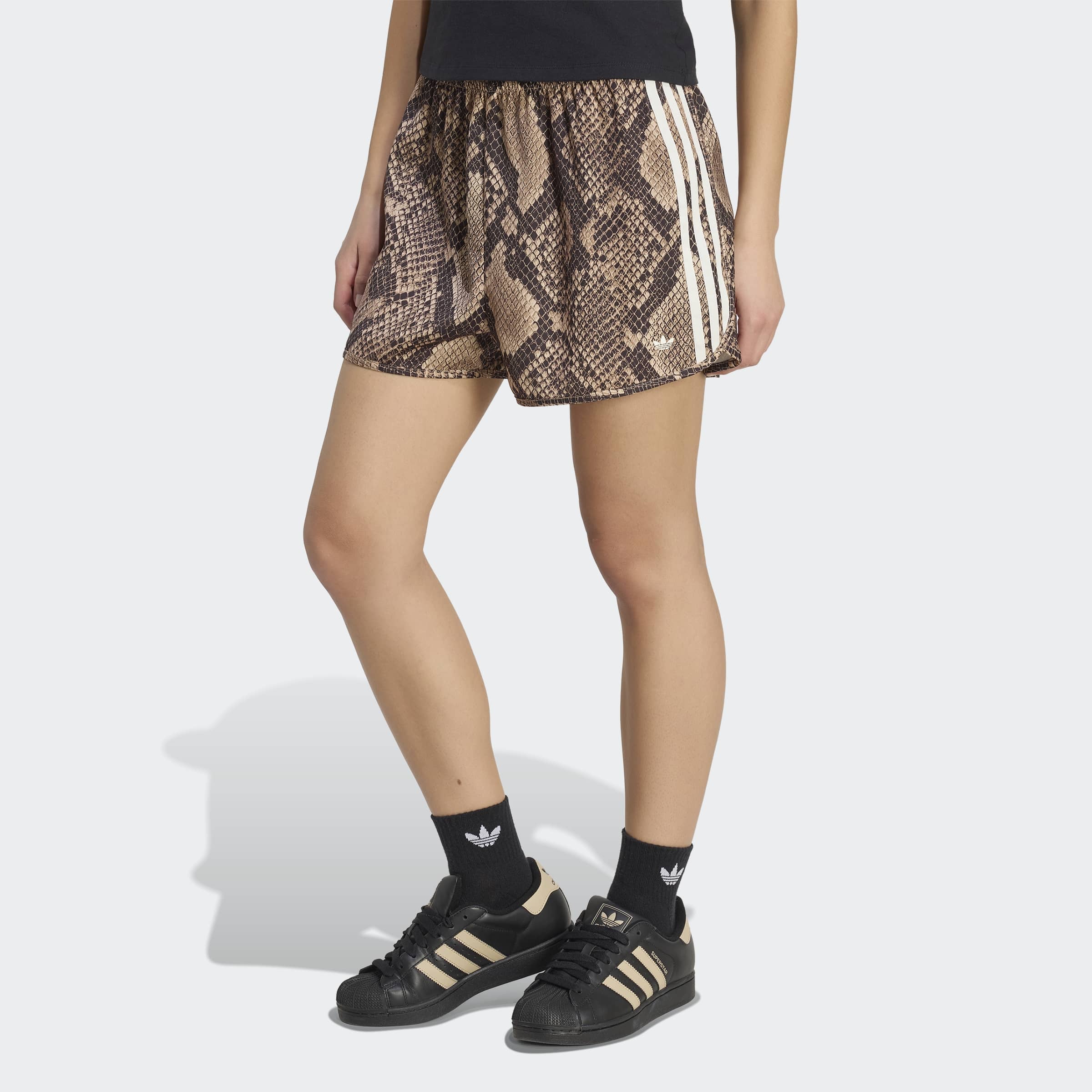 Image of adidas Originals Shorts "SATIN, SCHLANGENPRINT" für Erwachsene, enger Schnitt, aus Polyester