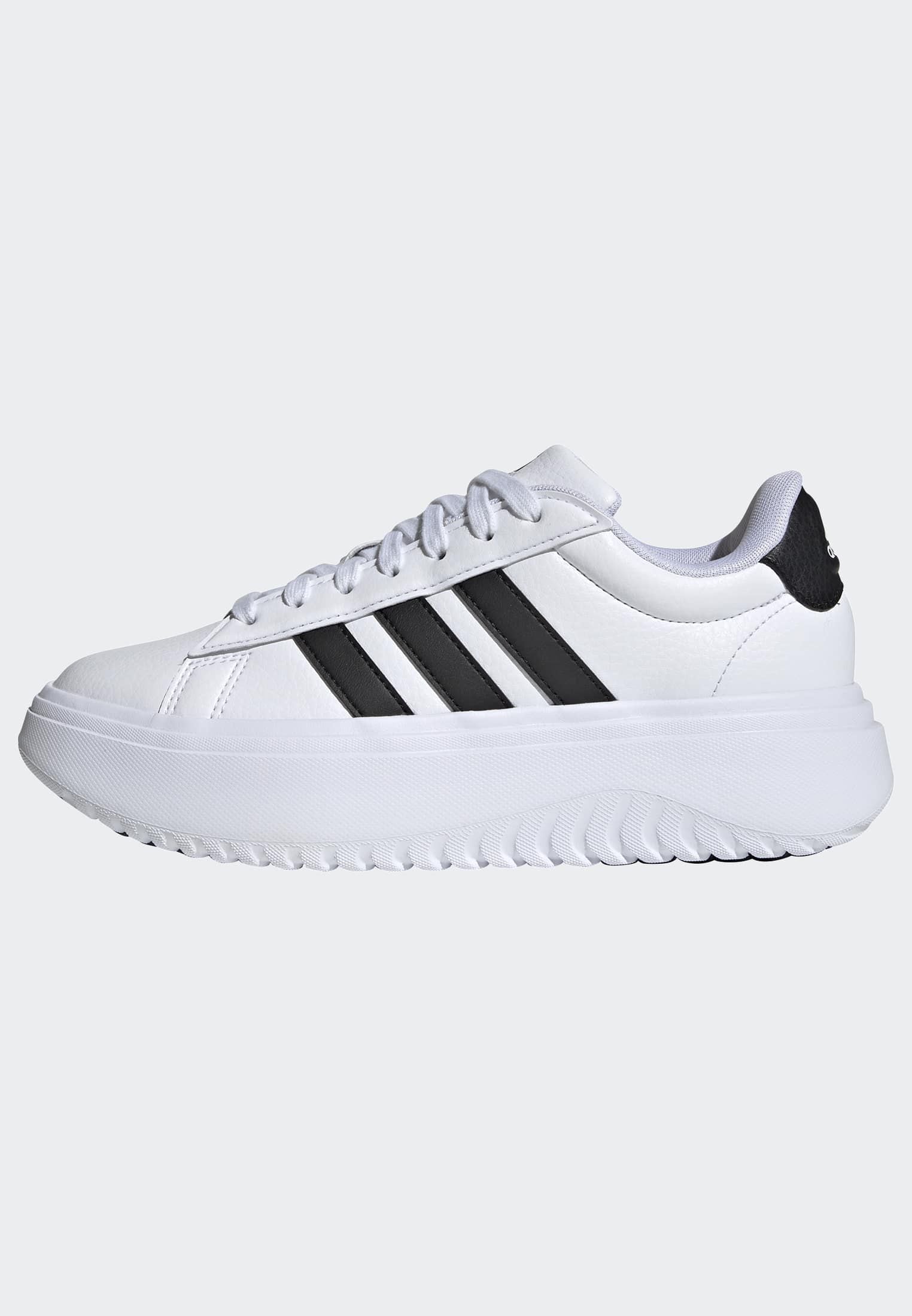 adidas Sportswear Sneaker »GRAND COURT PLATFORM«, Design auf den Spuren des adidas Superstar