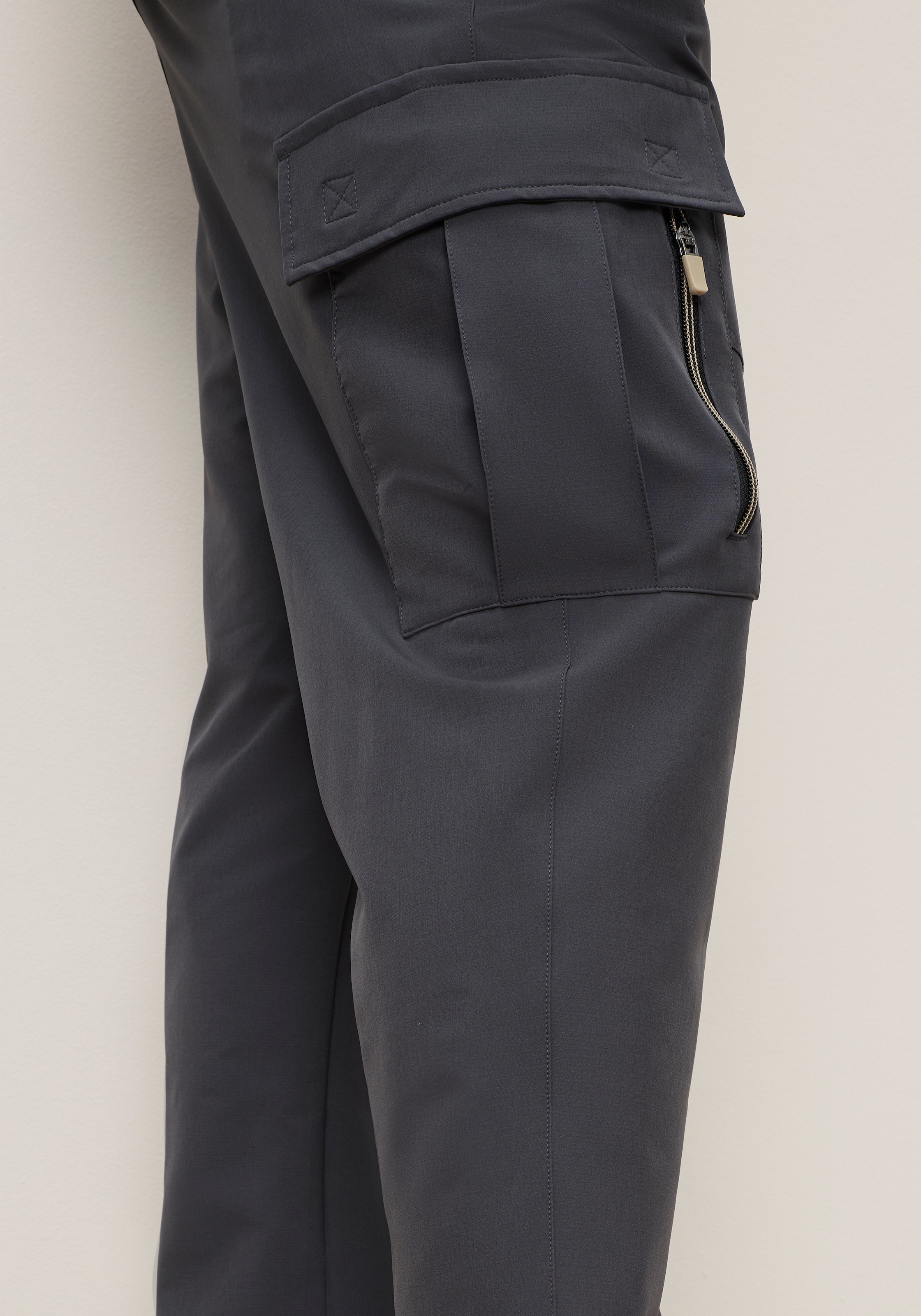 KangaROOS Funktionshose  mit Cargopockets, atmungsaktiv, schnelltrocknend & wasserabweisend