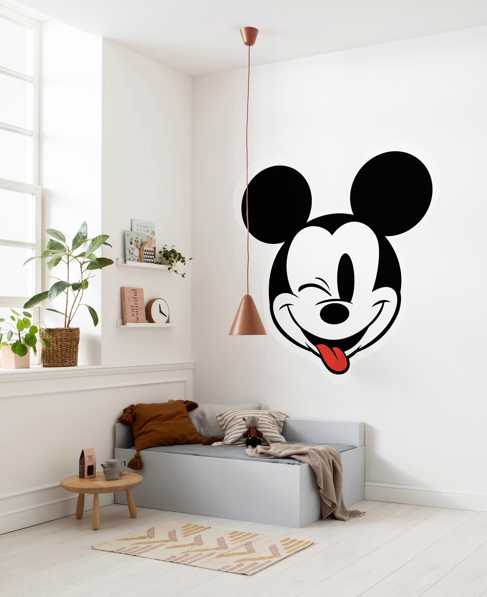 Komar Fototapete »Mickey Head Optimism«, 125x125 cm (Breite x Höhe), rund und selbstklebend
