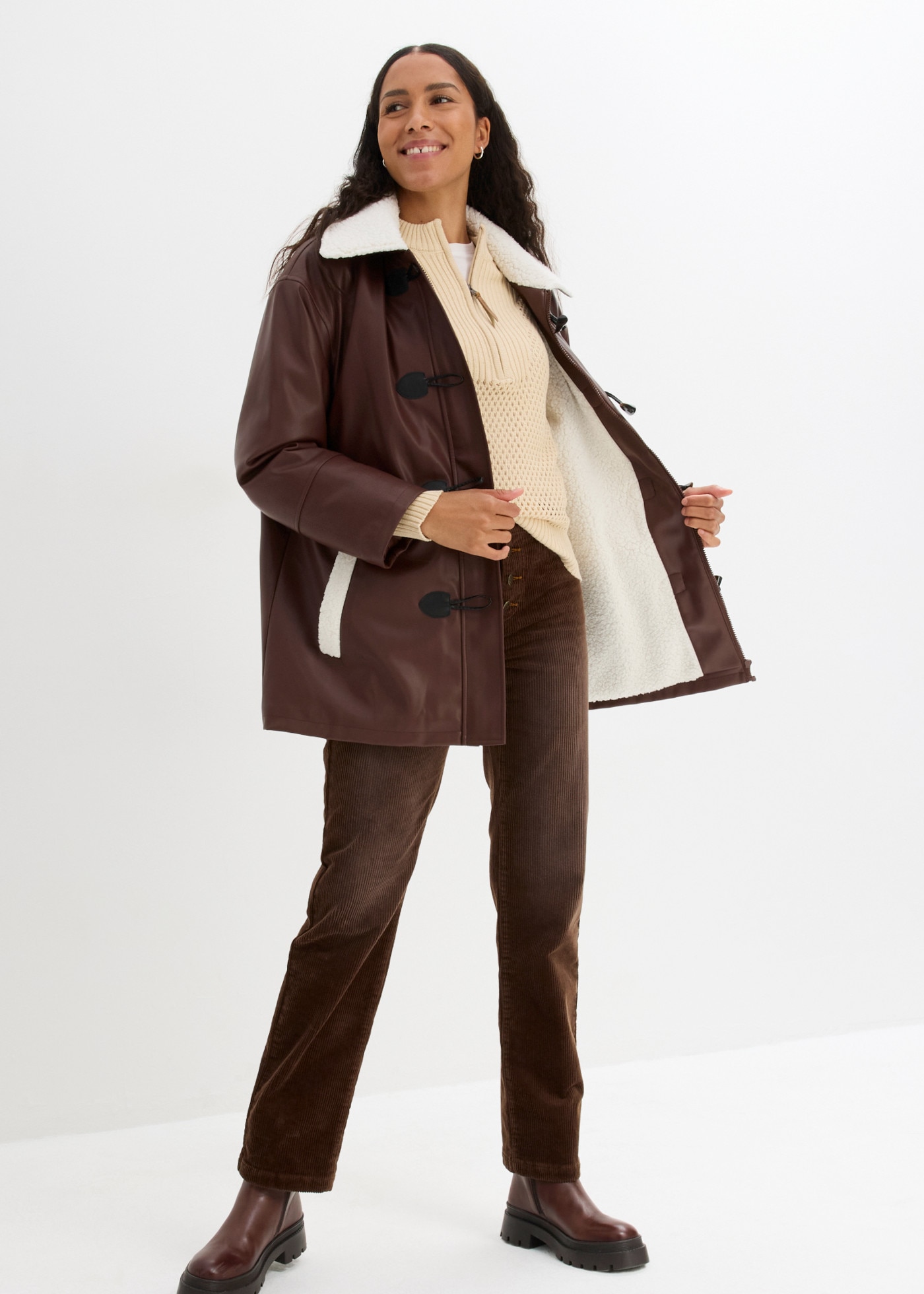 bonprix Cordhose  mit weiter Stretch-Ausführung, weite Form, Regular Fit, im Casual Stil