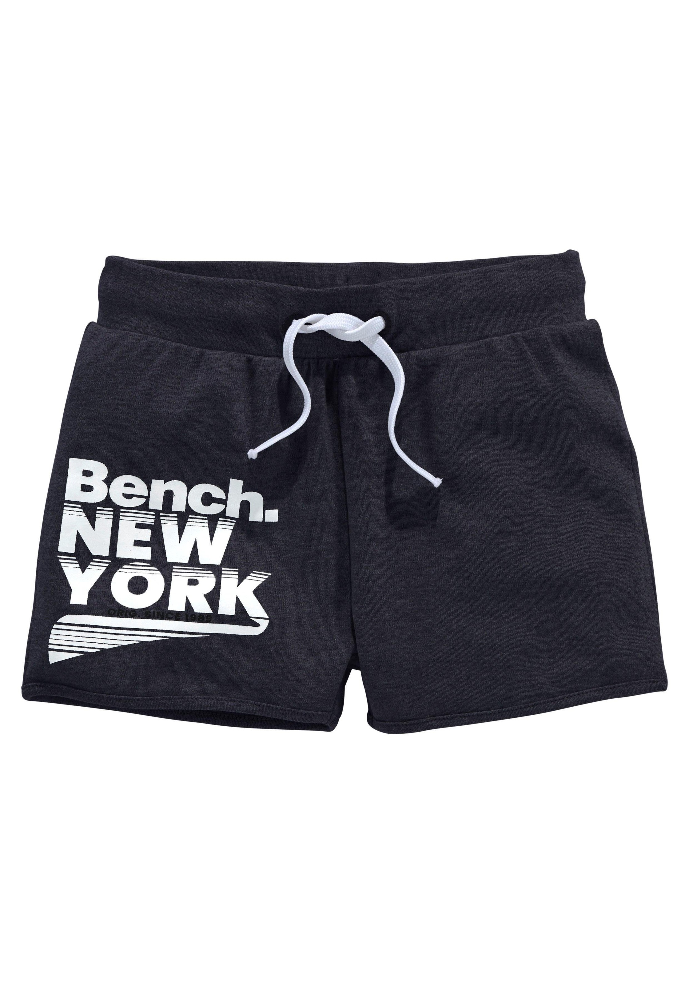 Image of Bench. Shorts, mit Logodruck bei Ackermann Versand Schweiz