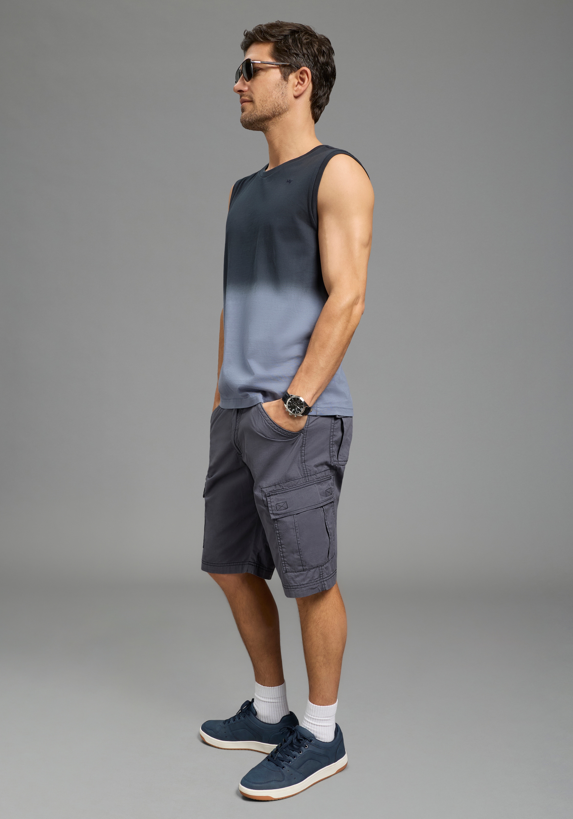 Man's World Muscleshirt »Neue Kollektion!« casual Stil, normale Passform, mit Rundhalsausschnitt