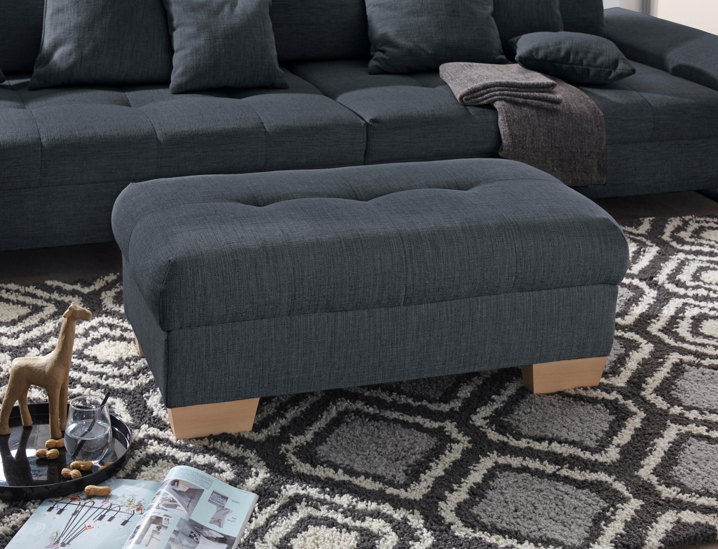 Image of Nova Via Hocker, wahlweise mit Kaltschaum (140kg Belastung/Sitz), AquaClean-Stoff für leichte Reinigung mit Wasser und Bettfunktion / Bettkasten bei Ackermann Versand Schweiz