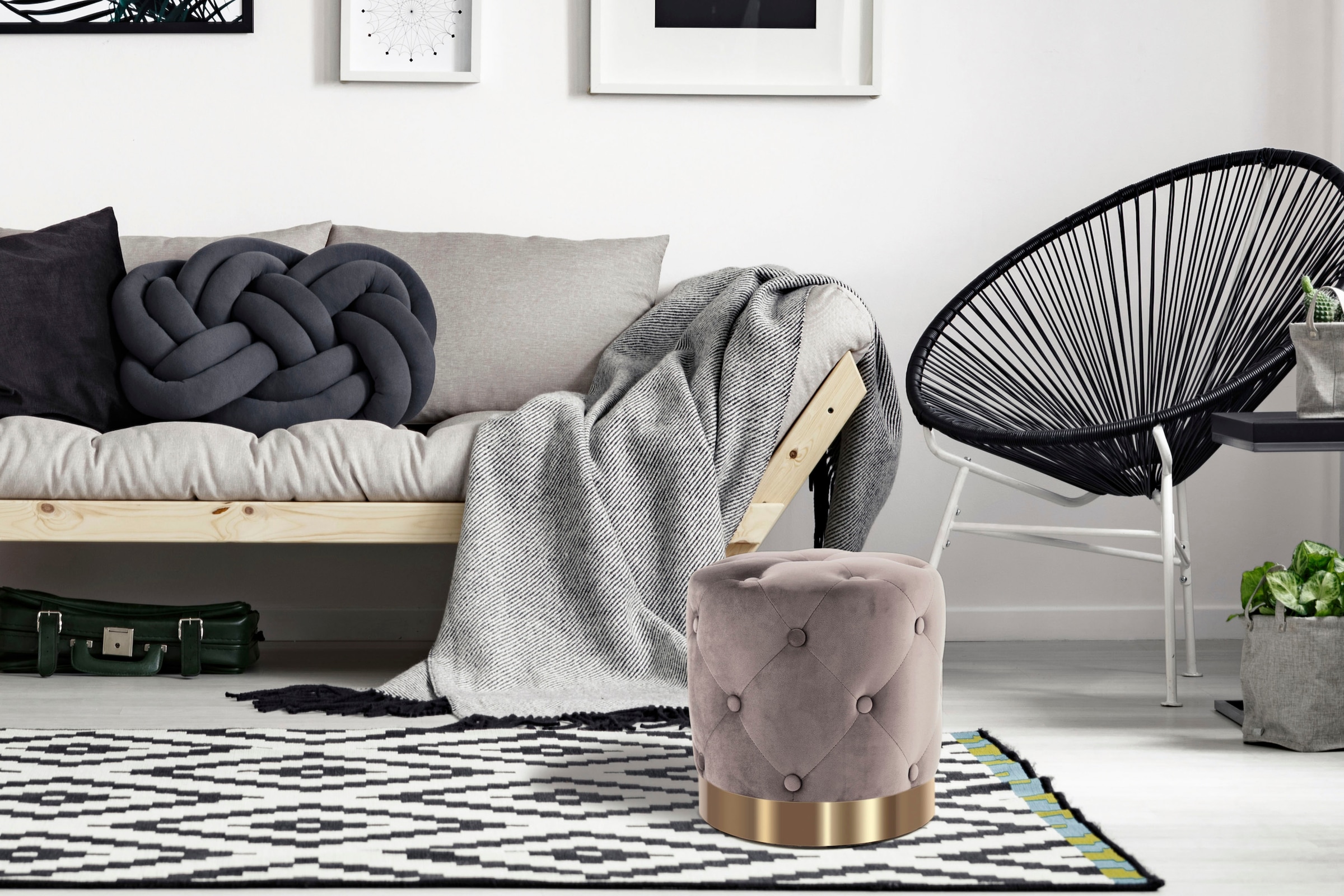 Kayoom Sitzhocker »Hocker Piano 225, in dekorativem Design, mit weichem Velvet-Bezug«, (1 St.), rund, glamourös, hochwertig, gesteppt, mit eingelassenen Dekoknöpfen