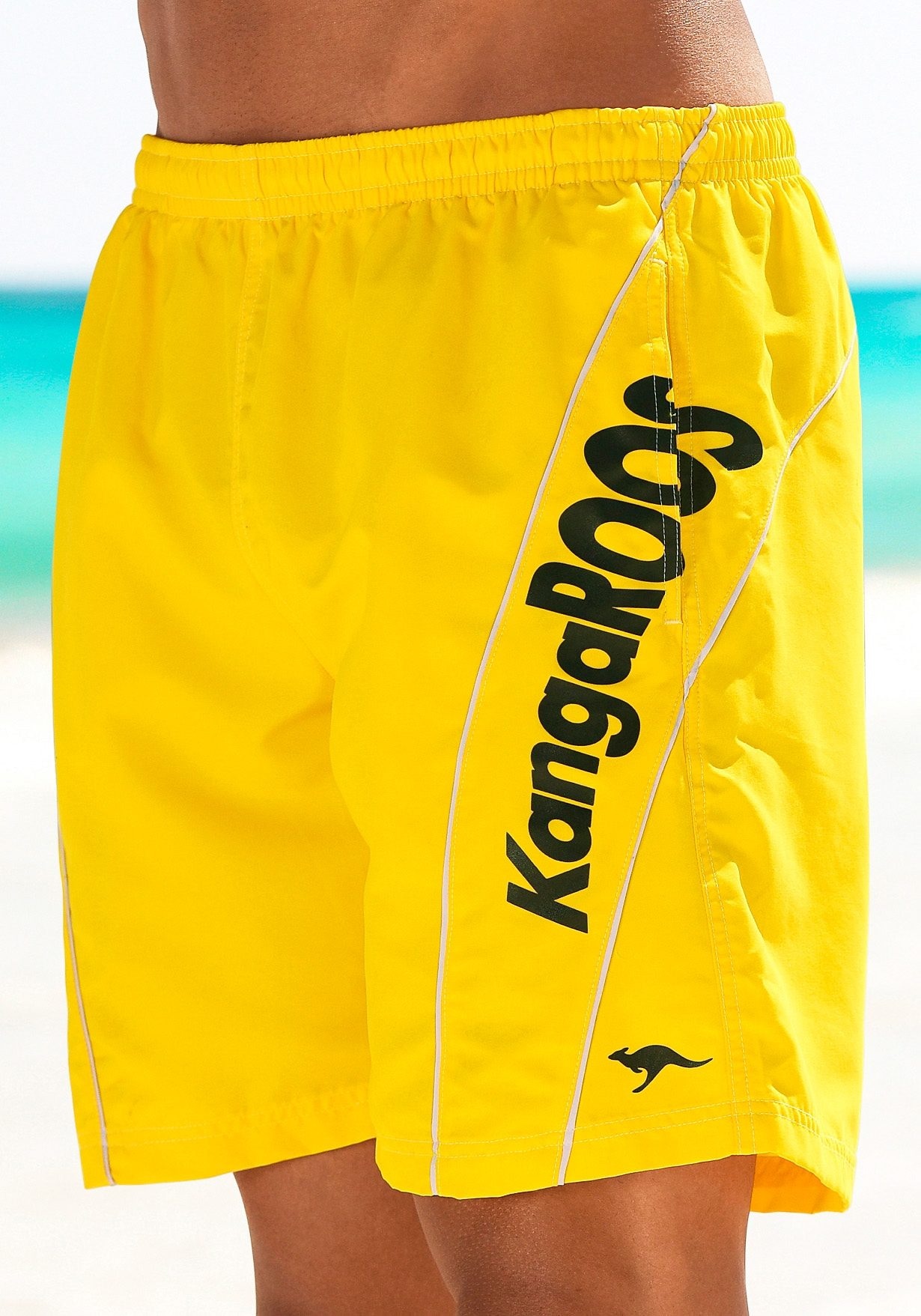 KangaROOS Badeshorts, mit Kangaroos Schriftzug