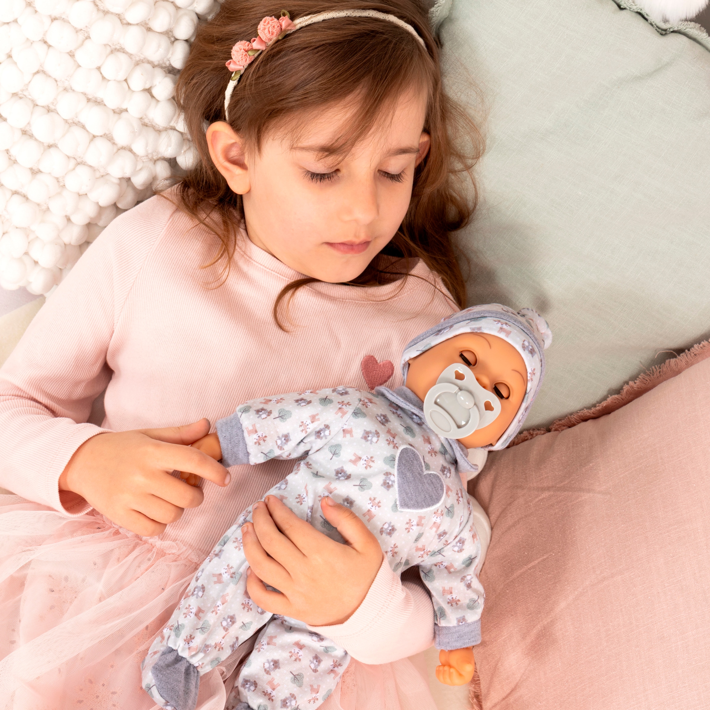 Bayer Poupée bébé »First Words Baby, 38 cm, grau« mit Schlafaugen und Babygeräuschen