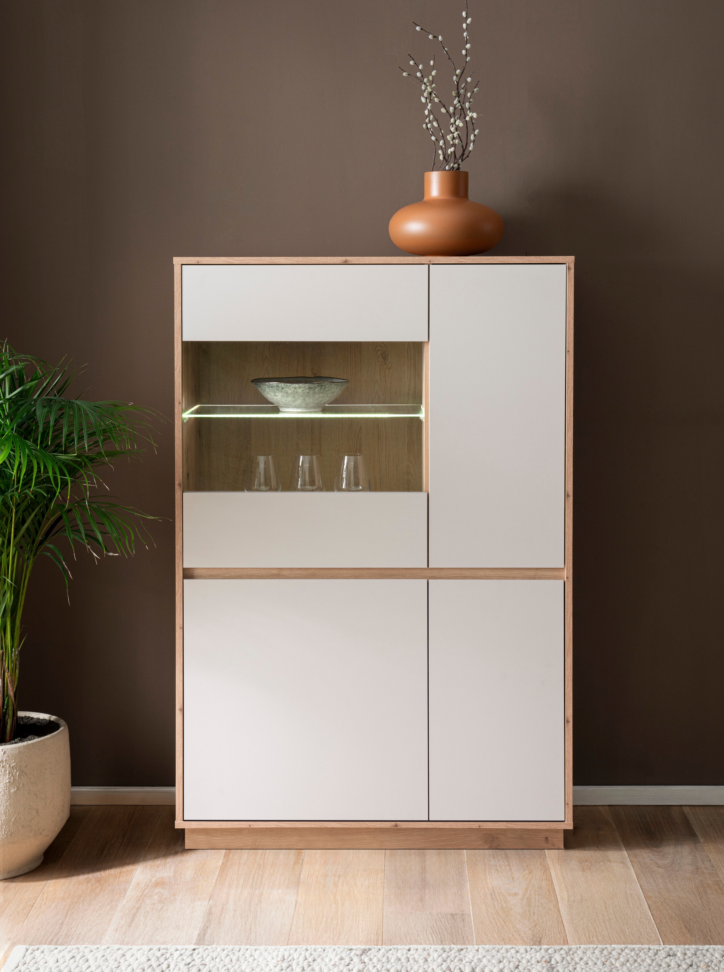 Image of Home affaire Vitrine "Sonora, moderne Glasvitrine, Stauraumelement, Schrank" filigrane Rahmenoptik, ausreichend Stauraum, vielseitig einsetzbar