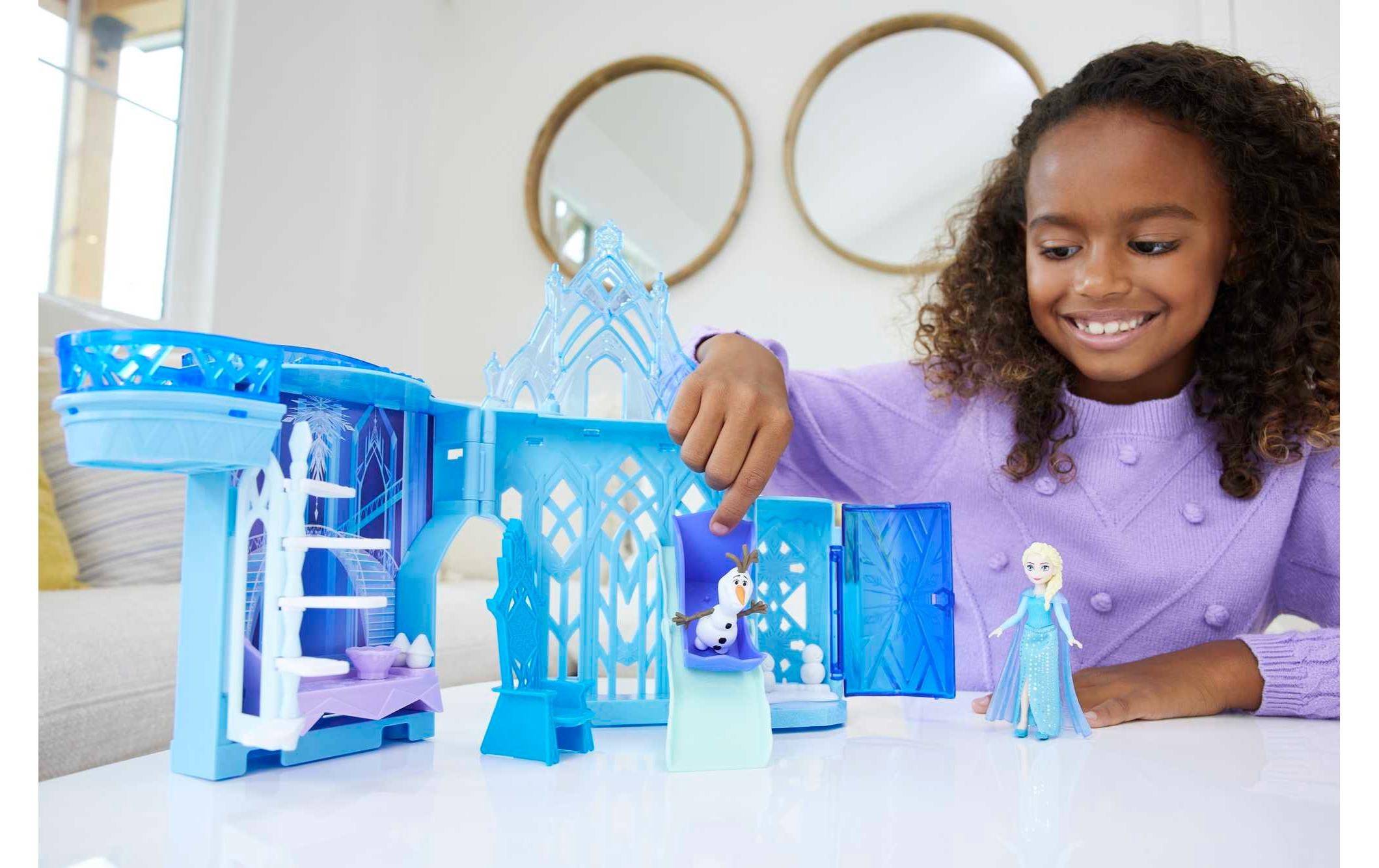 Disney Frozen Spielwelt »Disney Frozen Doll + Small Playset Elsa«
