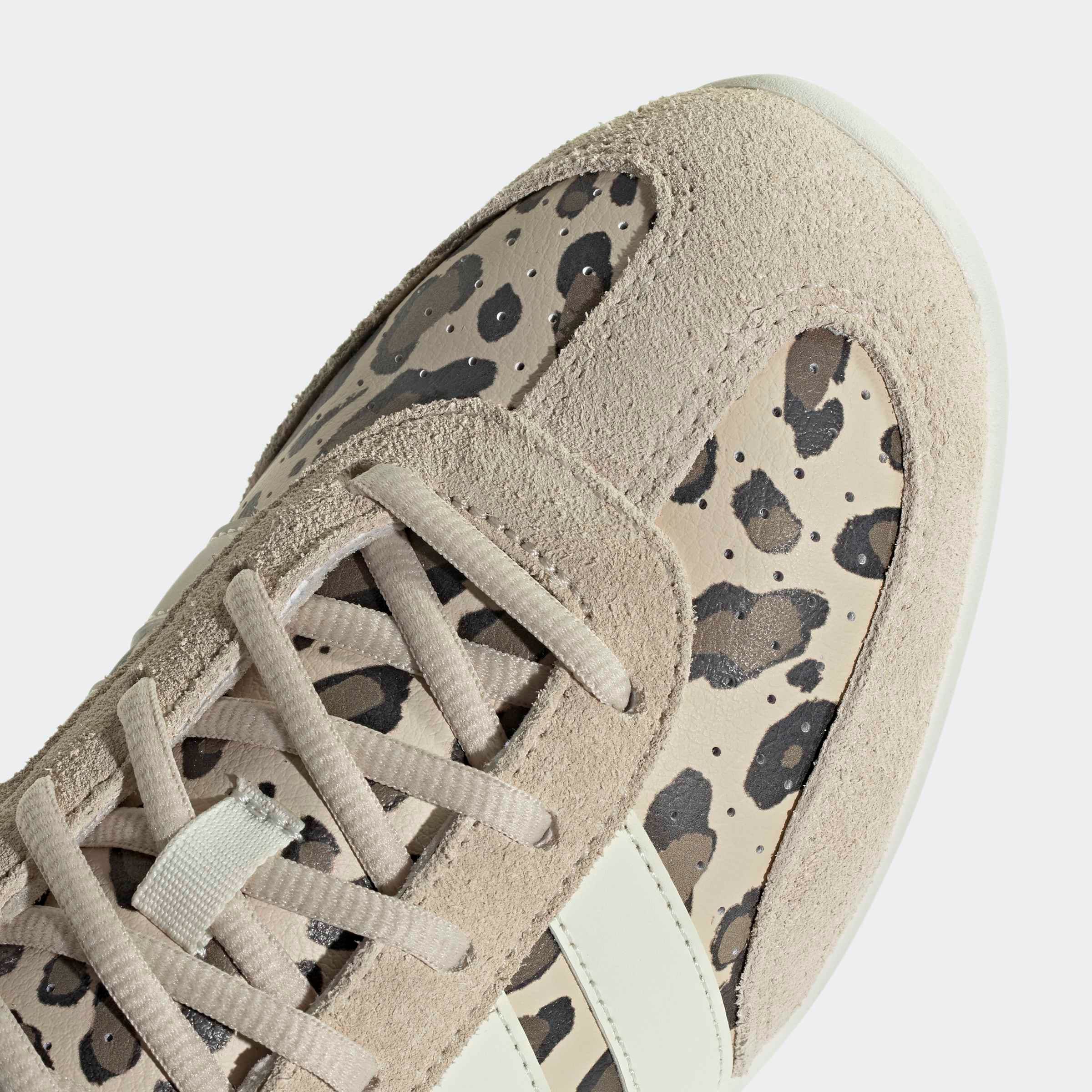 adidas Sportswear Sneakers »BARREDA LO«  avec motif léopard