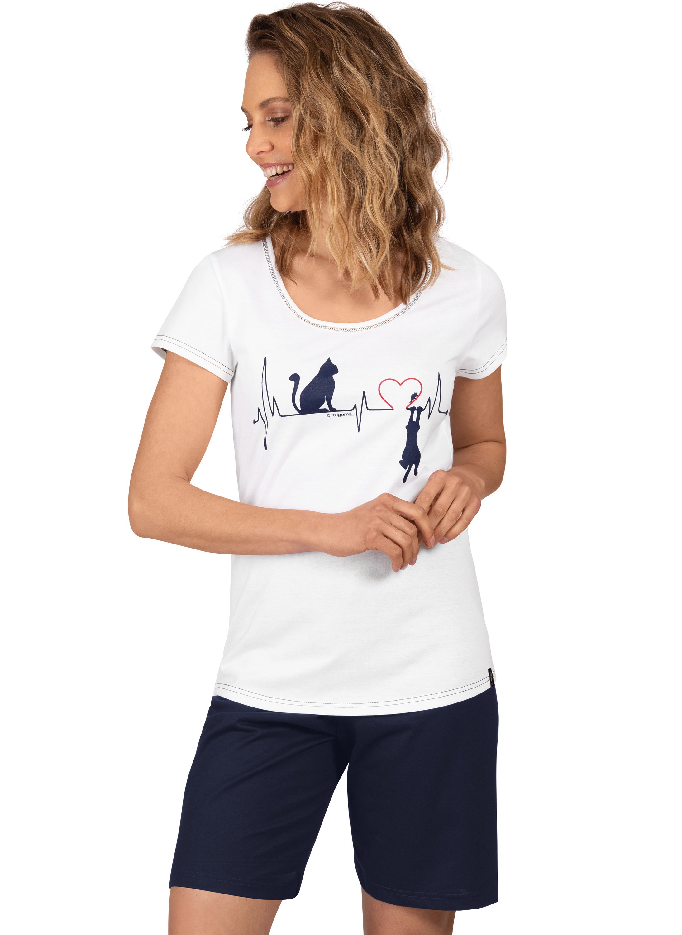 Image of Trigema Schlafanzug, mit Katzen- und Herzmotiv bei Ackermann Versand Schweiz