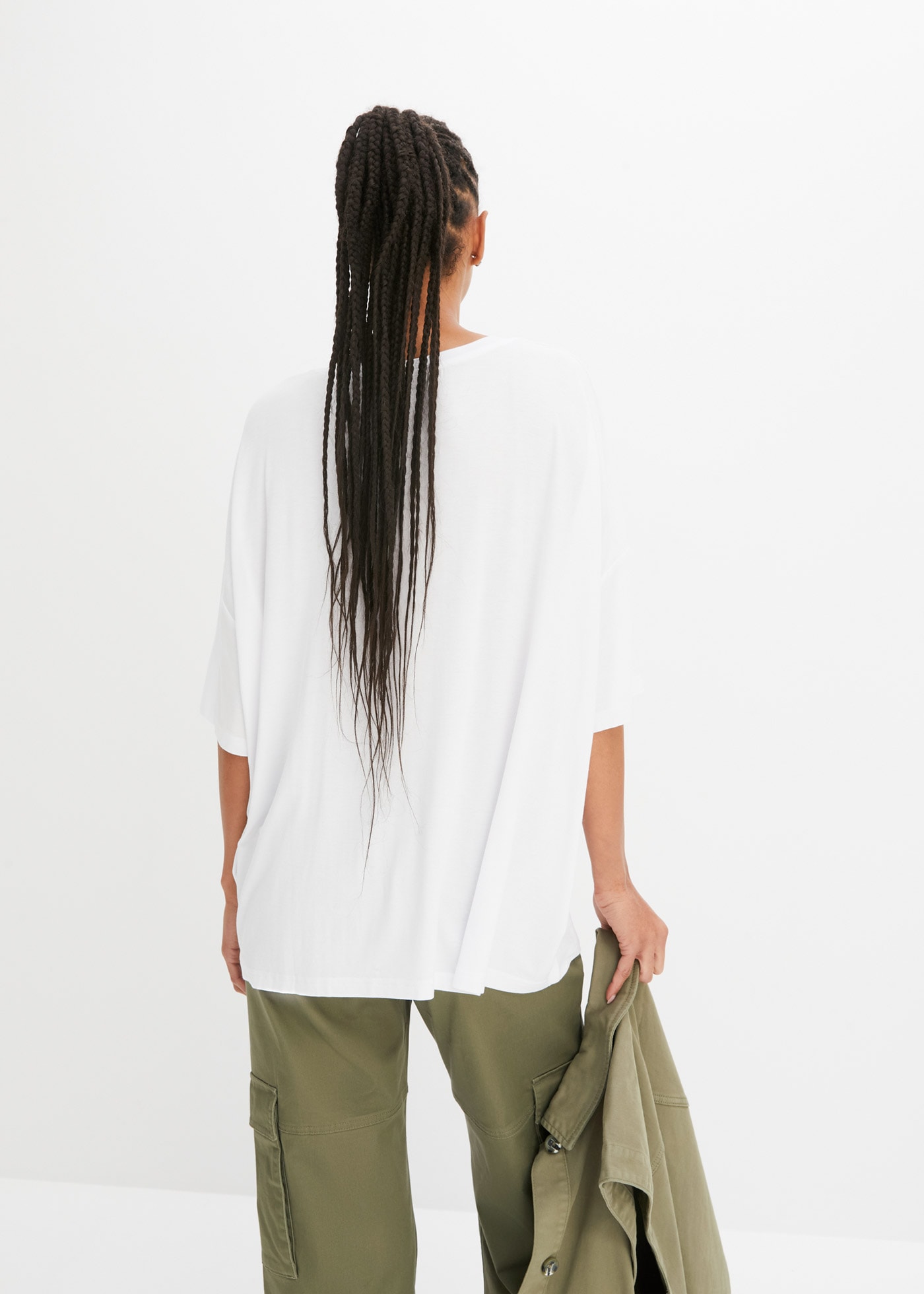 bonprix T-shirt oversize oversize Passform, Halbarm-Design, aus Viskose und Elasthan