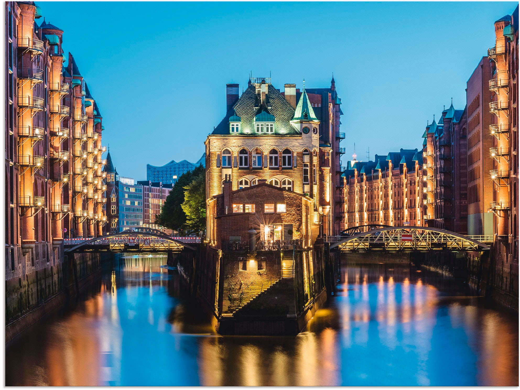 Image of Artland Wandbild »Hamburg Wasserschloss in Speicherstadt 2«, Gebäude, (1 St.), in vielen Grössen & Produktarten - Alubild / Outdoorbild für den Aussenbereich, Leinwandbild, Poster, Wandaufkleber / Wandtattoo auch für Badezimmer geeignet bei Ackermann Vers
