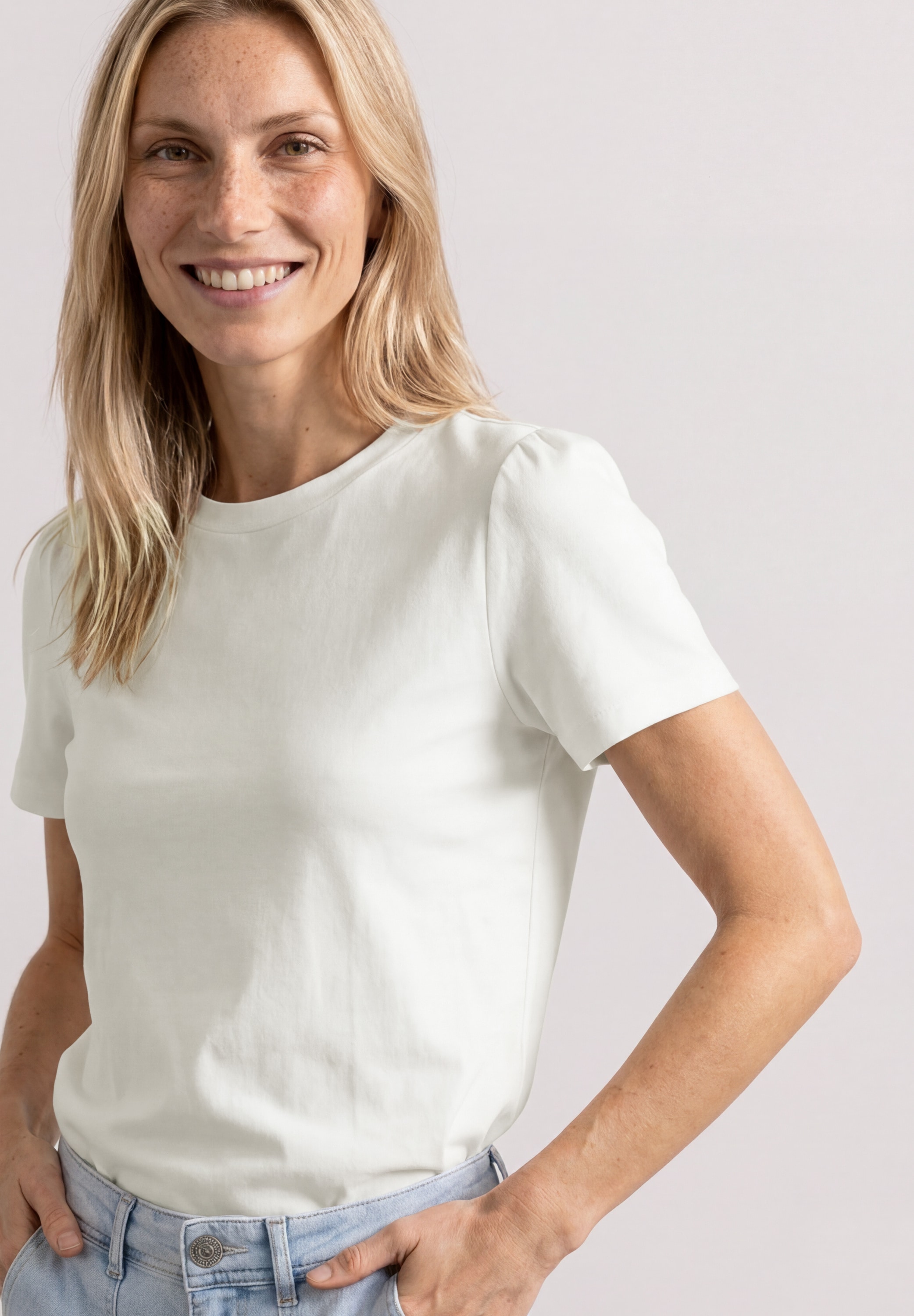 Image of STREET ONE Kurzarmshirt Sommershirt mit feiner Raffung an den Ärmeln