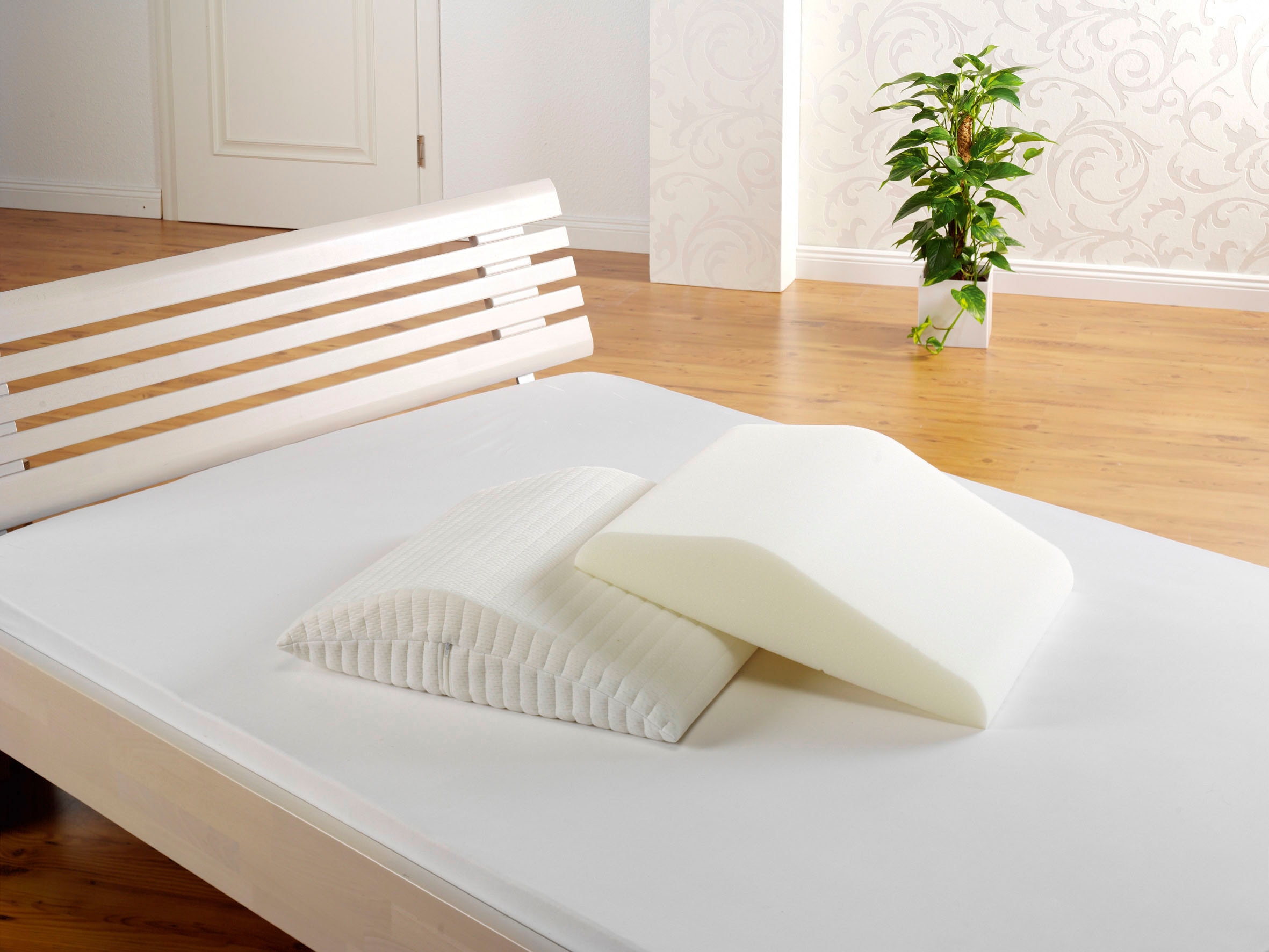 Image of fan Lagerungskissen "Medisan "Sleep & Care" Venenkissen"
