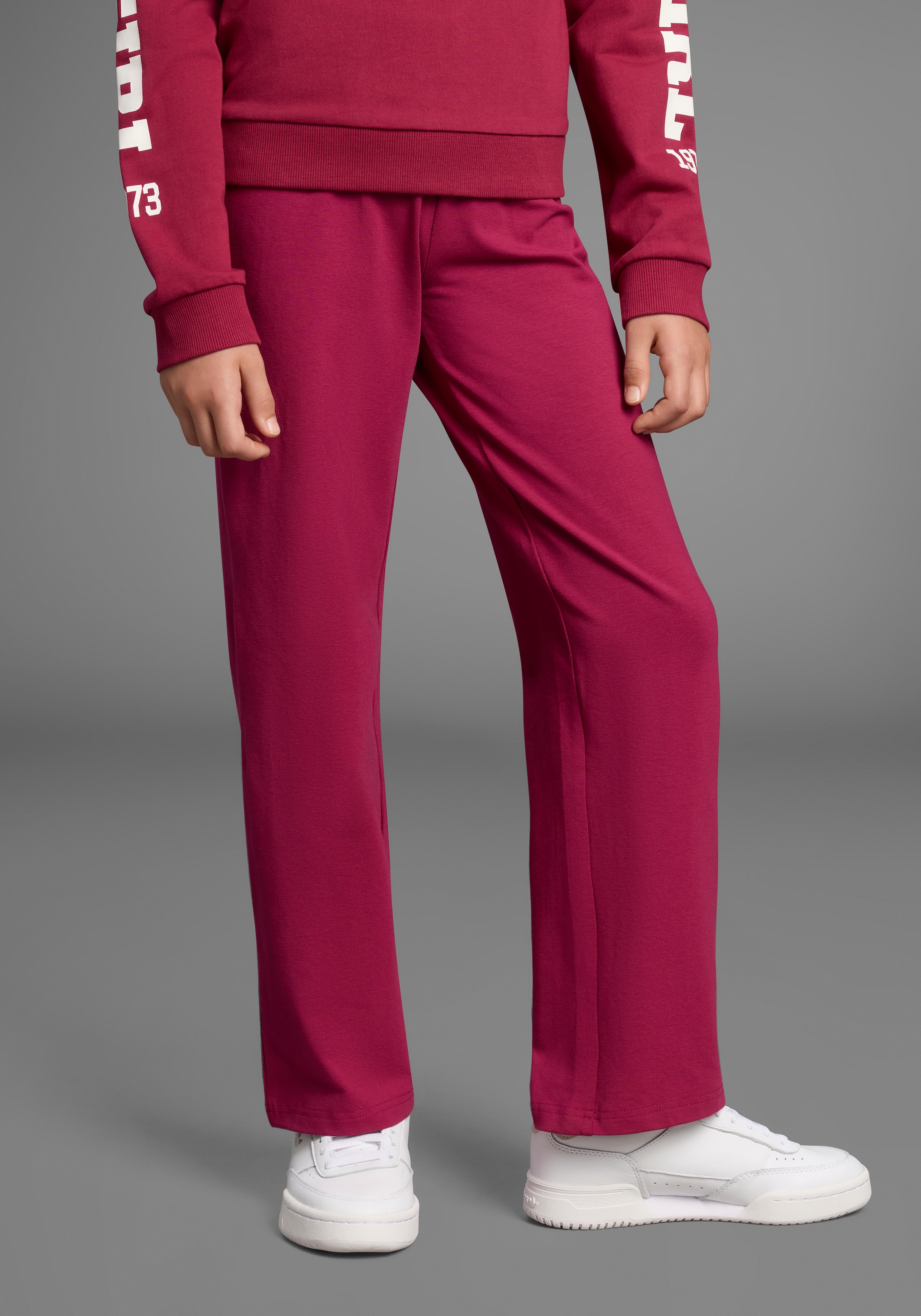 Image of KIDSWORLD Leggings "Jerseyhose mit weitem Bein" Jazzpants mit weitem Bein