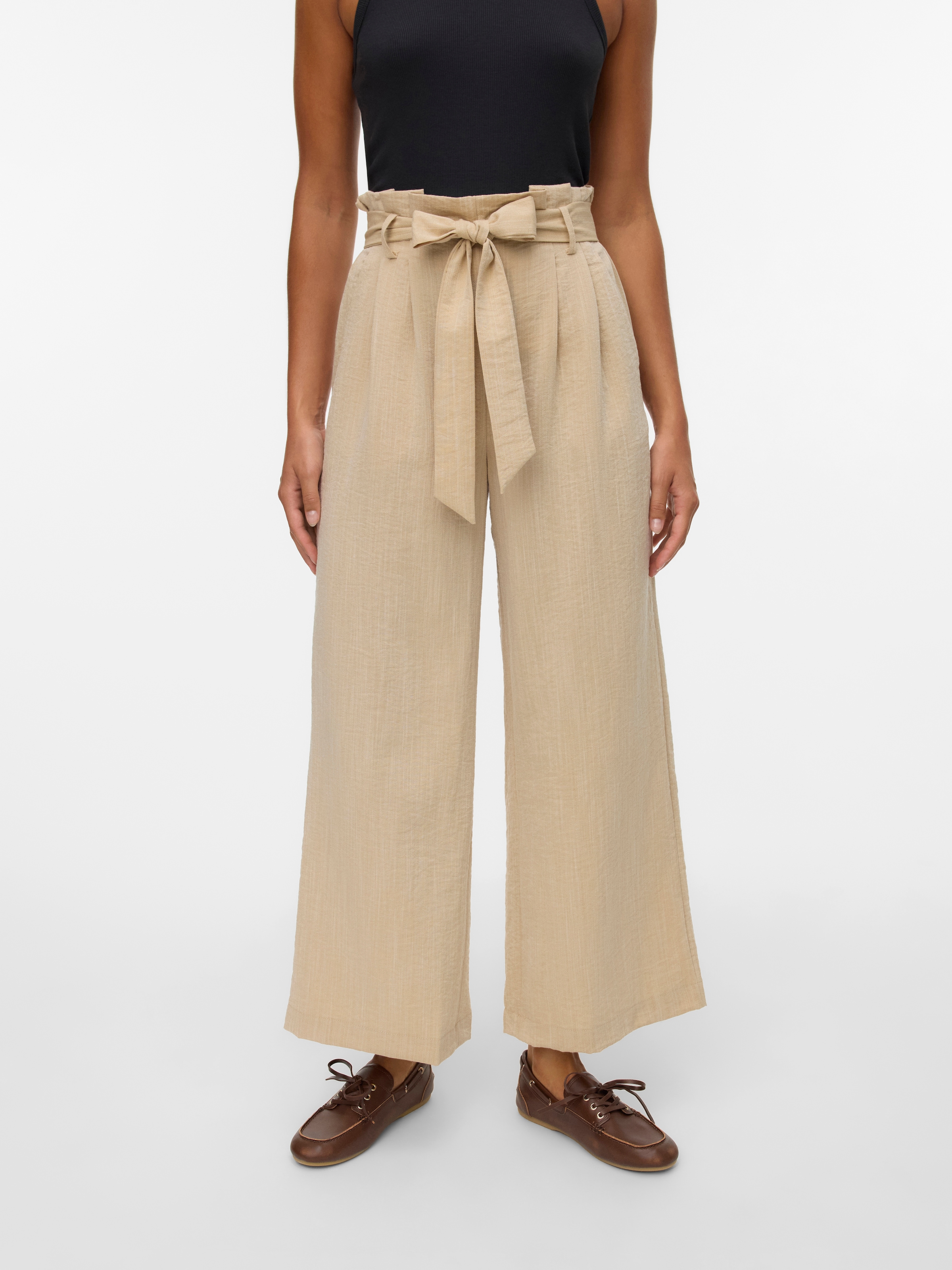 Image of Vero Moda Paperbag-Hose "VMSYDNEY HW PAPERBAG ANKLE PANT NOOS" Materialmix