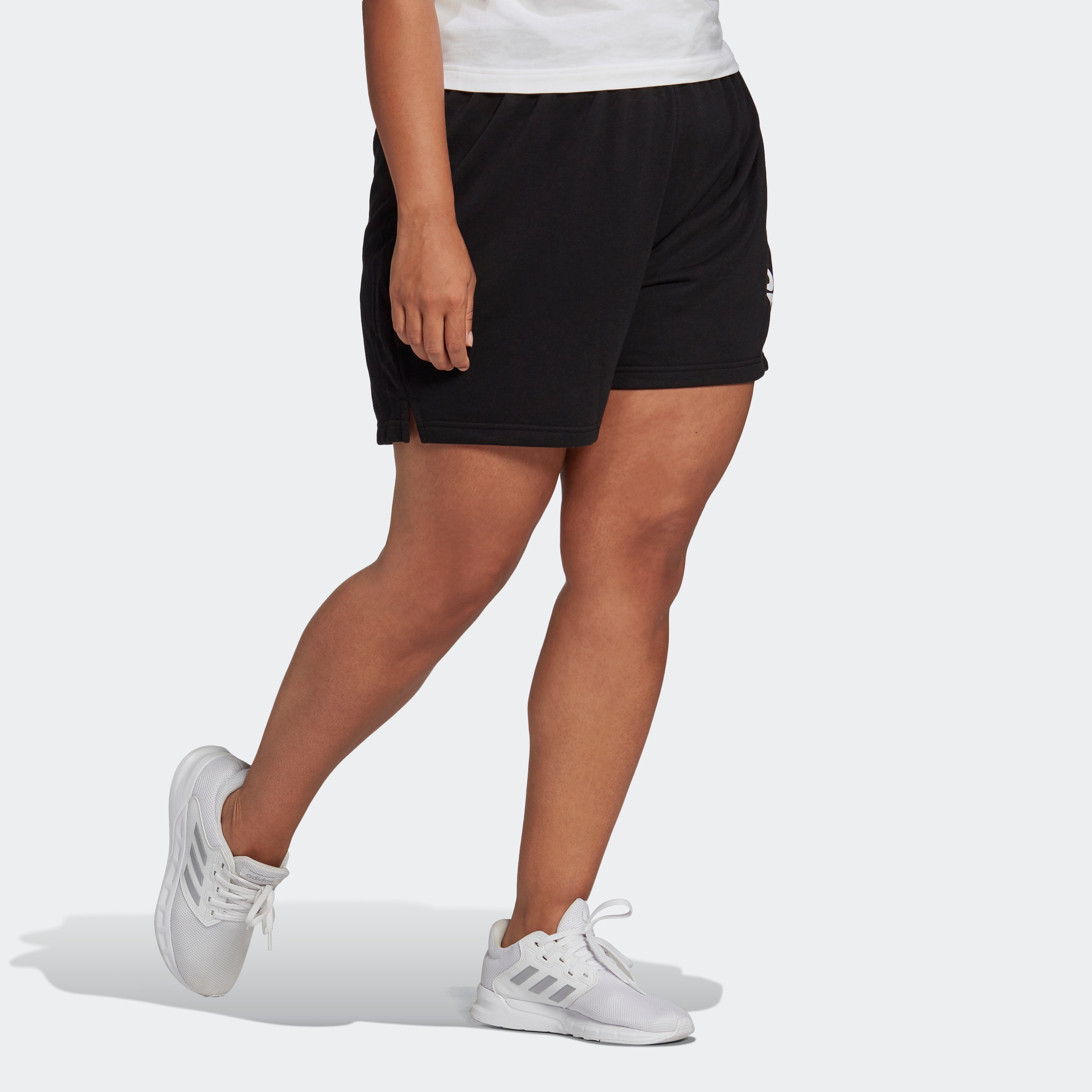 Image of adidas Performance Shorts »ESSENTIALS SLIM LOGO – GROSSE GRÖSSEN« bei Ackermann Versand Schweiz