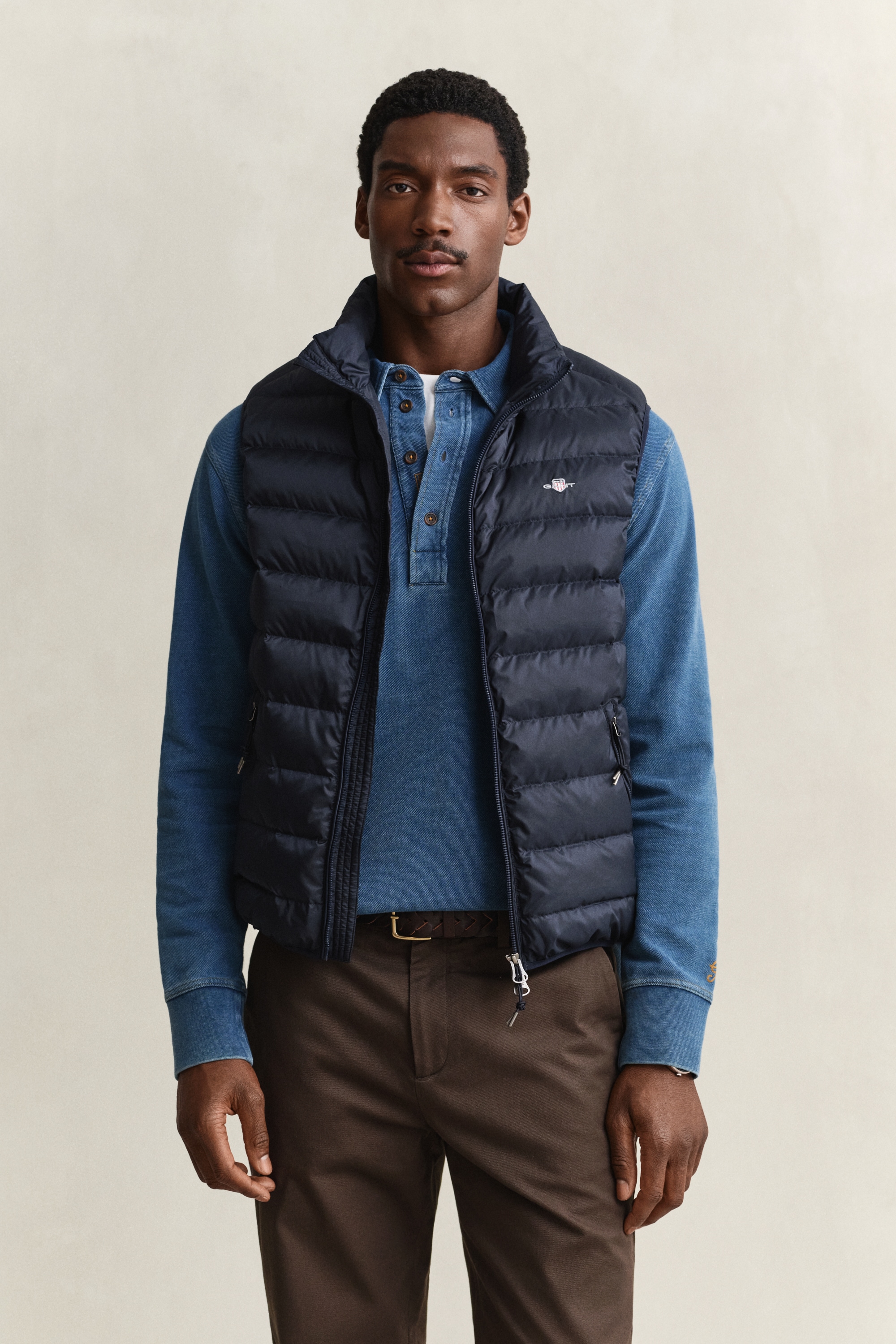 Image of Gant Steppweste "LIGHT DOWN VEST" Regular fit mit Stehkragen