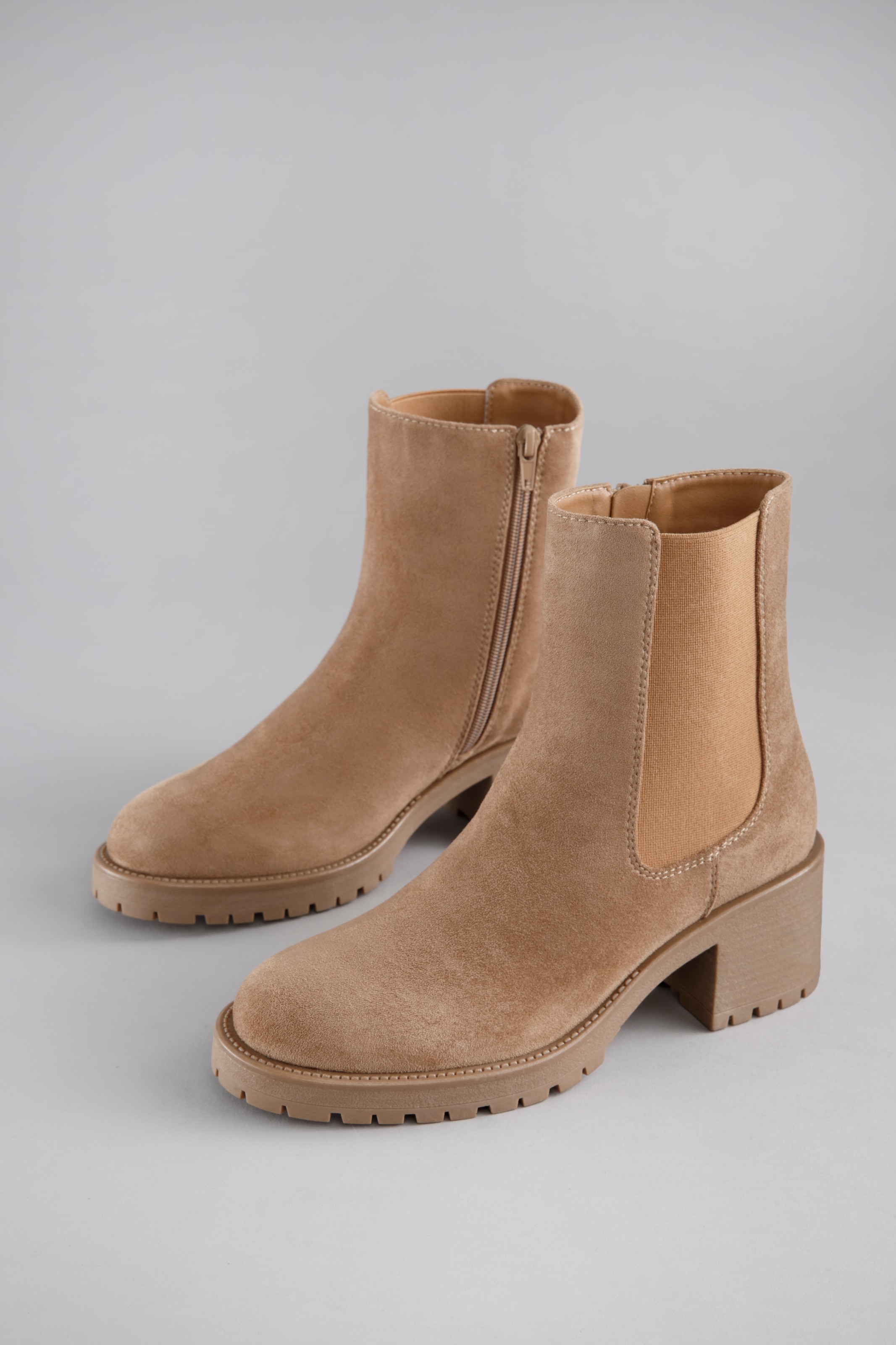 Aniston SHOES Chelseaboots  Stiefelette mit Reissverschluss und Stretcheinsatz