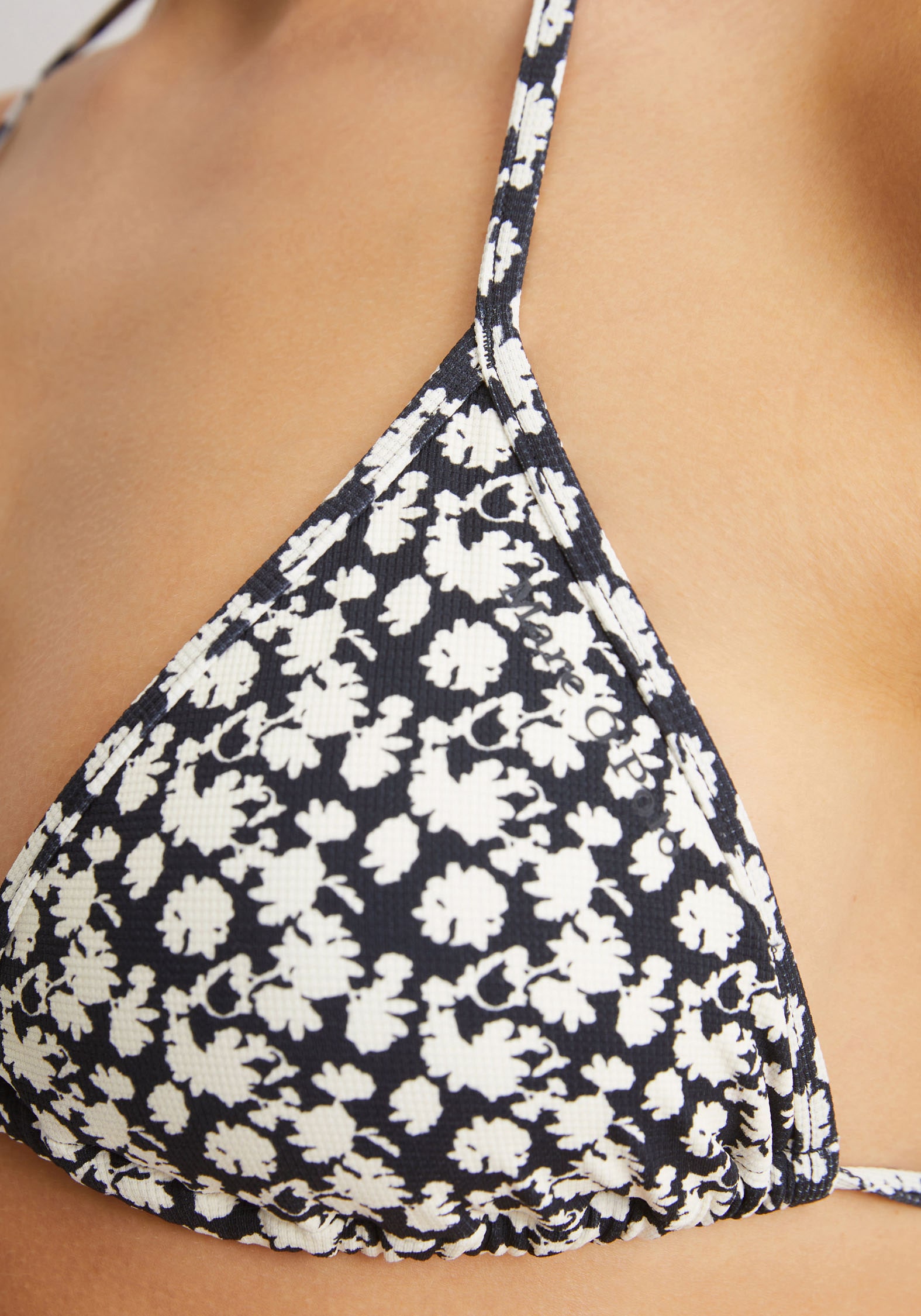 Marc O'Polo Triangel-Bikini-Top »Millefleur«, mit romantischem Blumen-Design